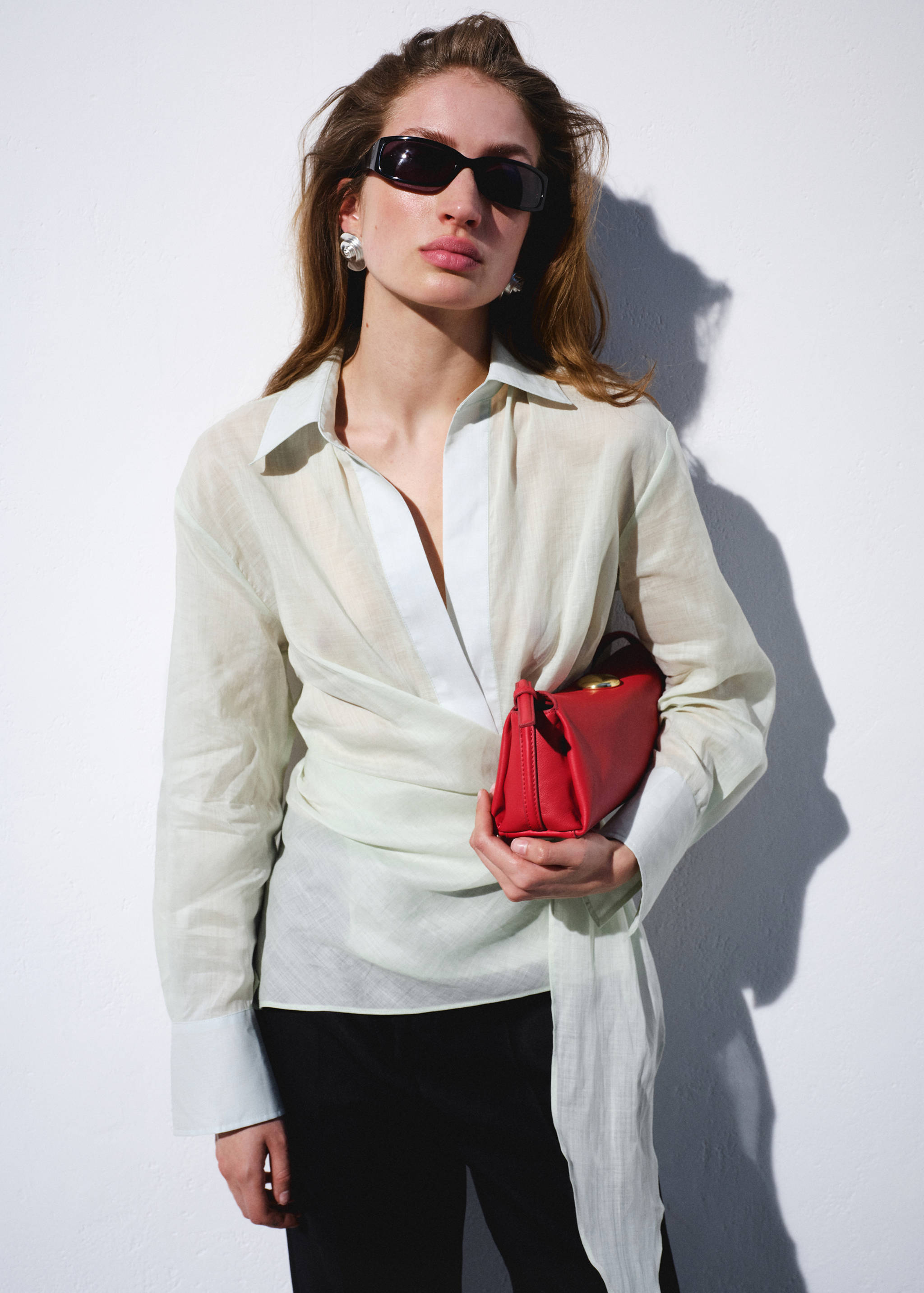 Leather shoulder bag with metal detail - General plane