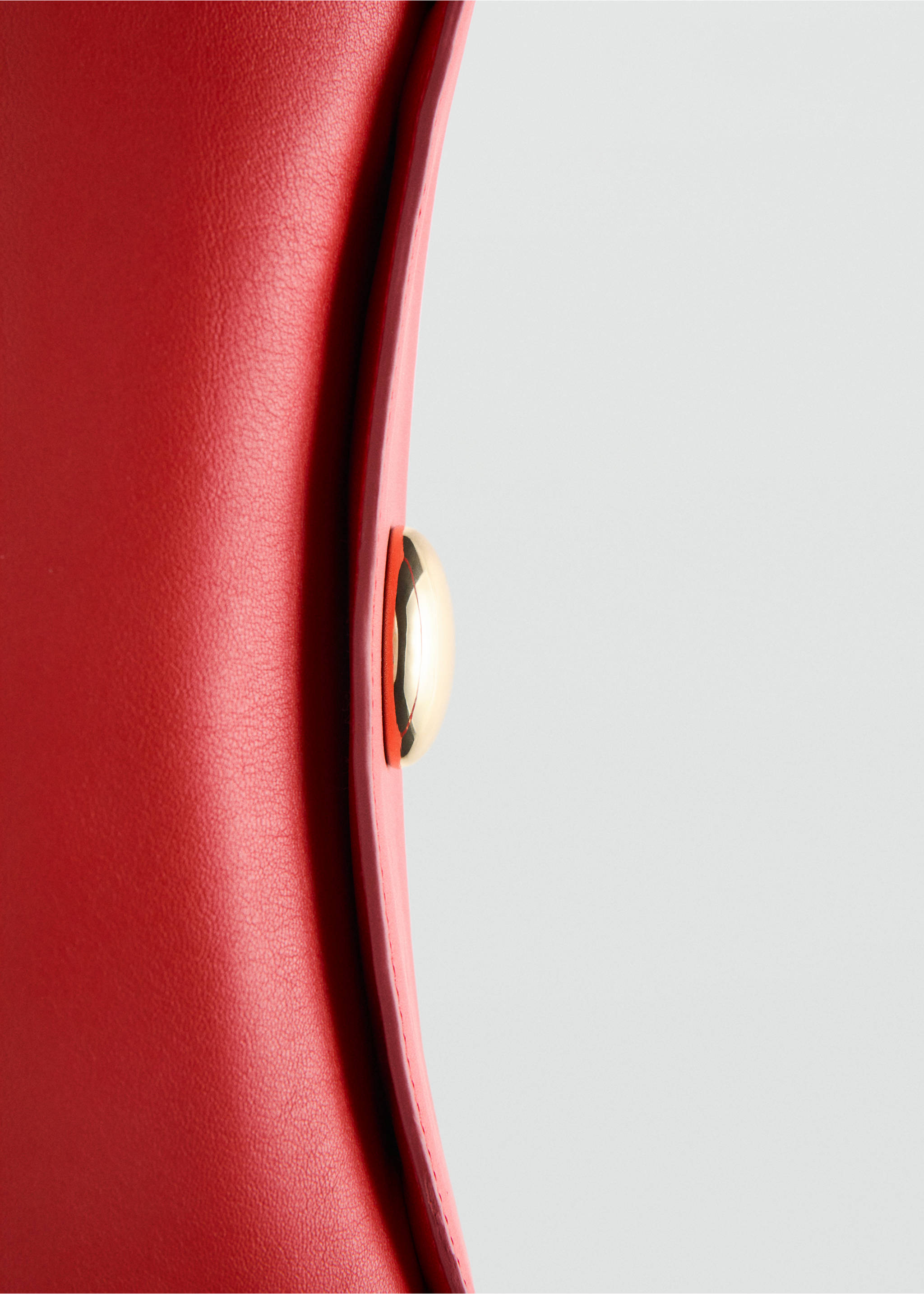 Leather shoulder bag with metal detail - Details of the article 2, Red. Ref: 27057797-00.