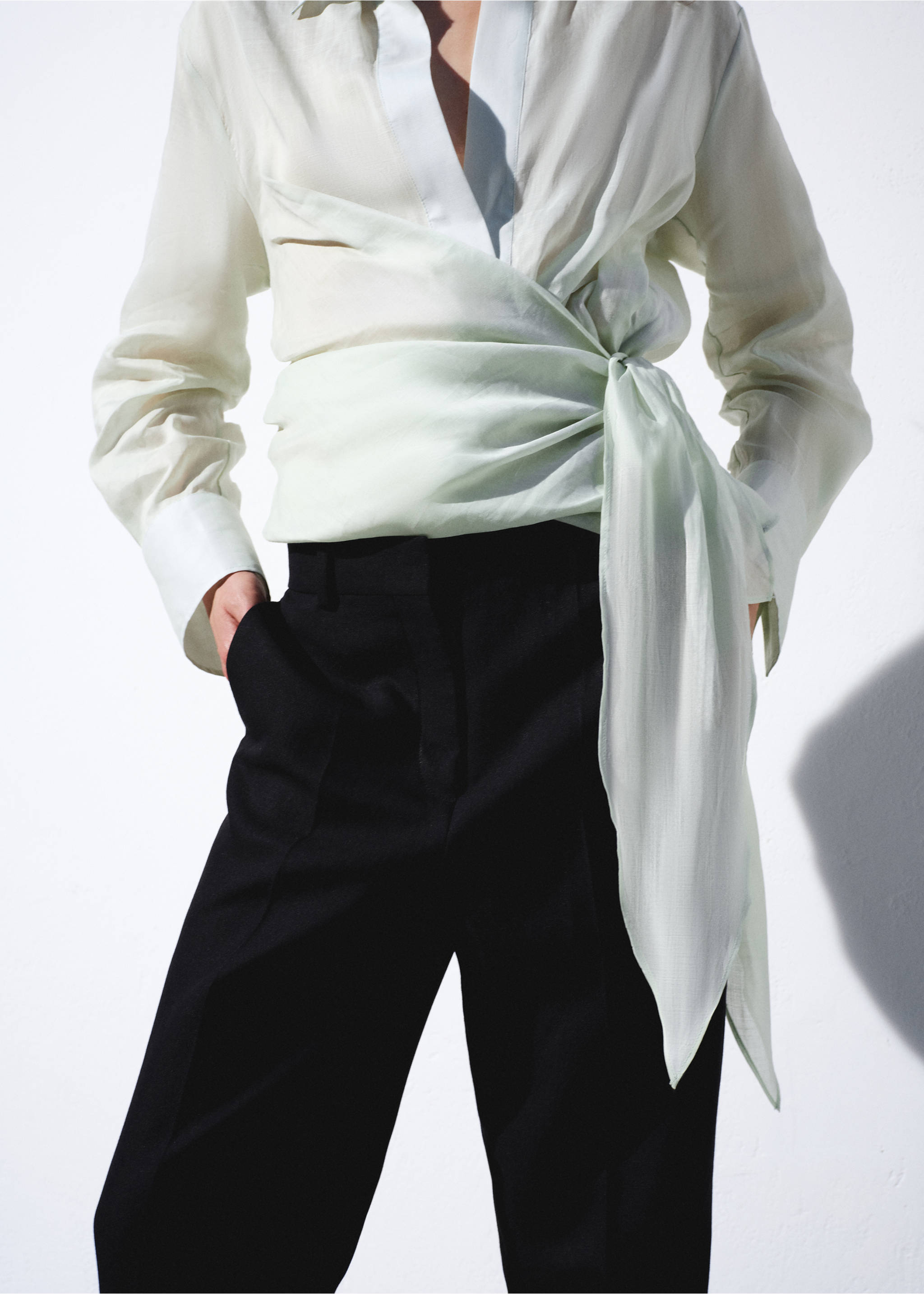 Straight-fit suit trousers - Details of the article 1, Black. Ref: 27057799-00.