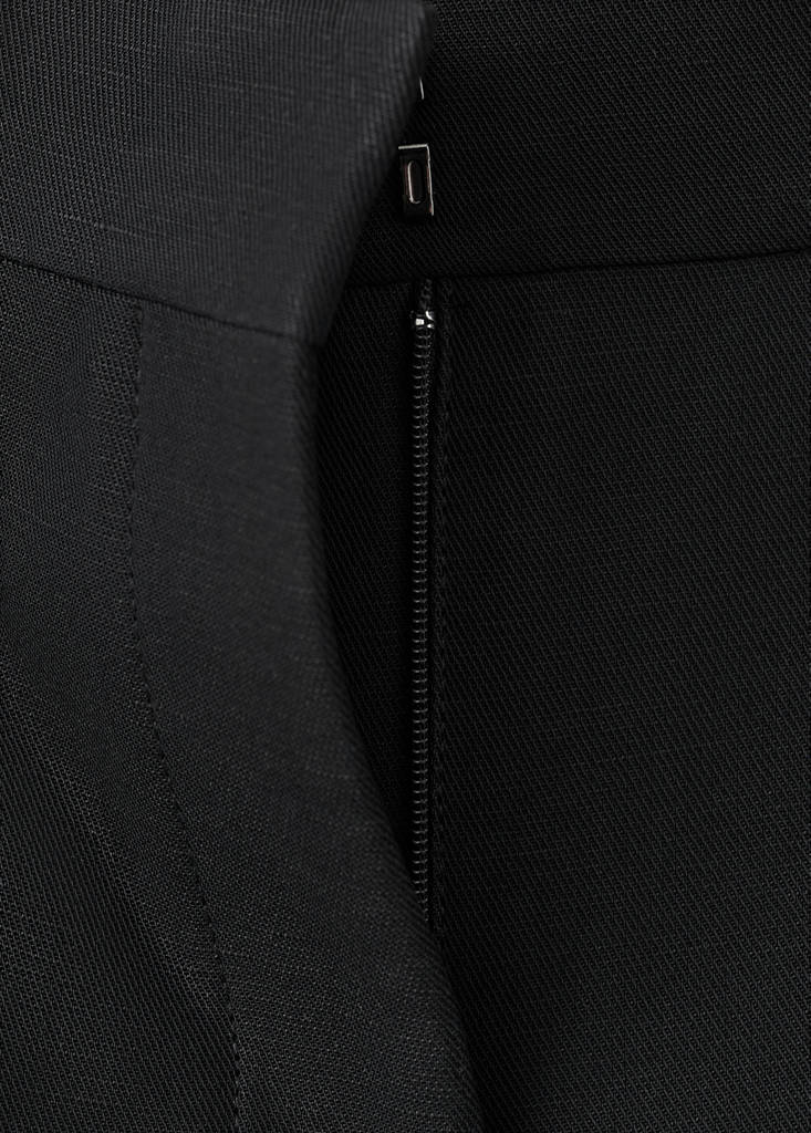 Straight-fit suit trousers — Black