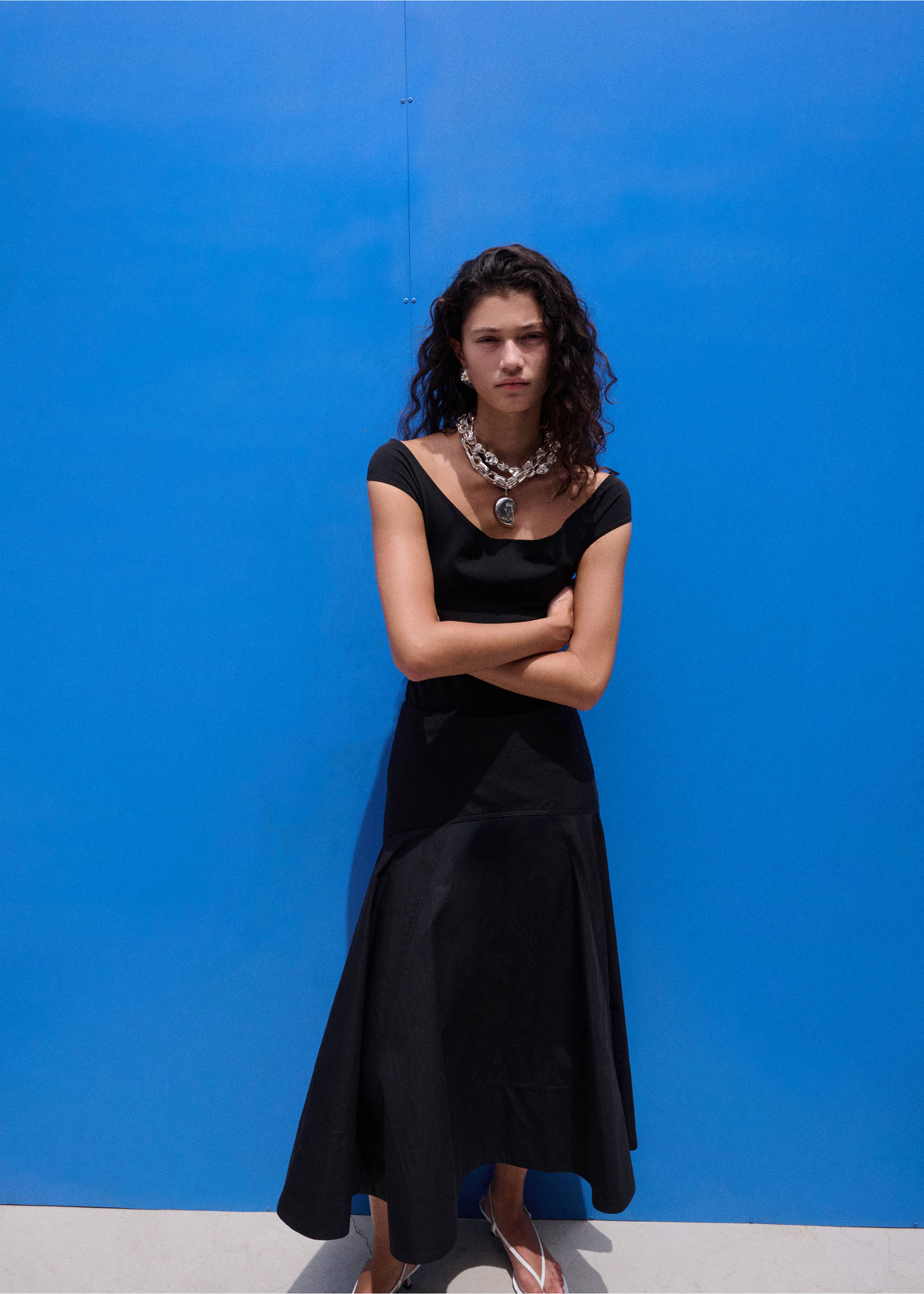 A-line skirt with seams - General plane, Black. Ref: 27057800-00.