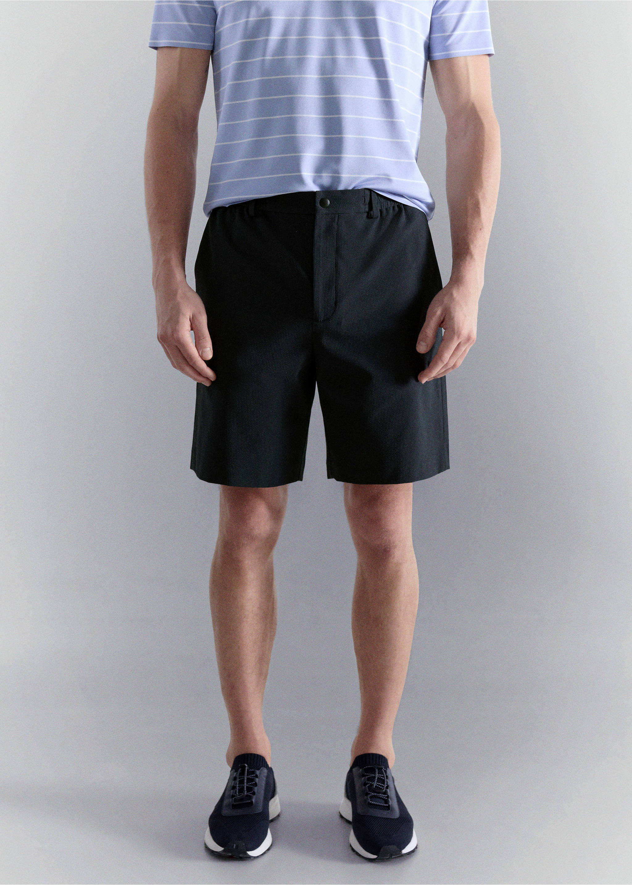 شورت برمودا كومفورت ستريتش مقاوم للماء - رؤية وسط, أزرق غامق. Ref: 27057897-00.