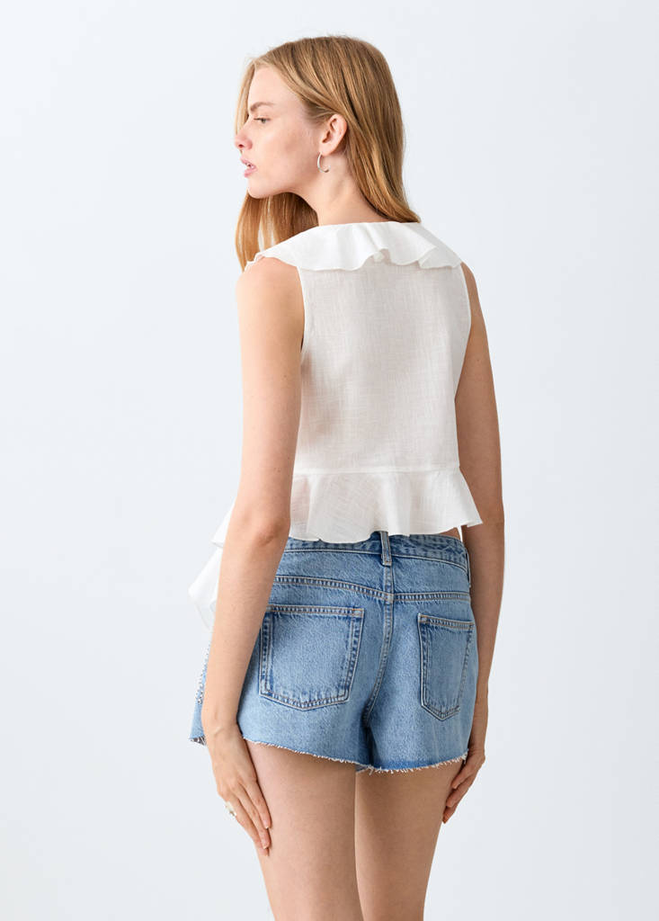 Ruffled top — Off White