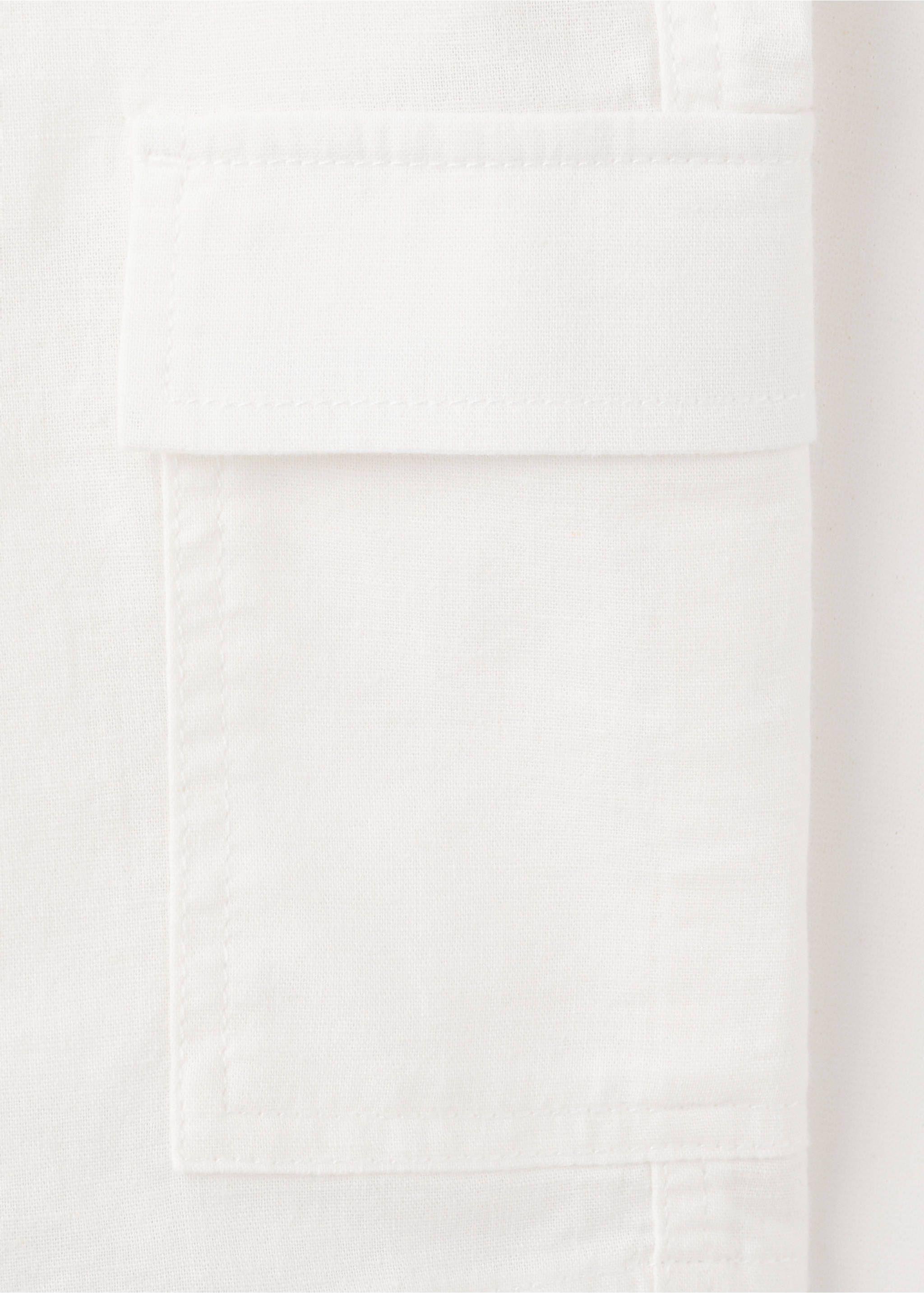 Linen and cotton blend cargo bermudas - Details of the article 8, Off White. Ref: 27057906-00.