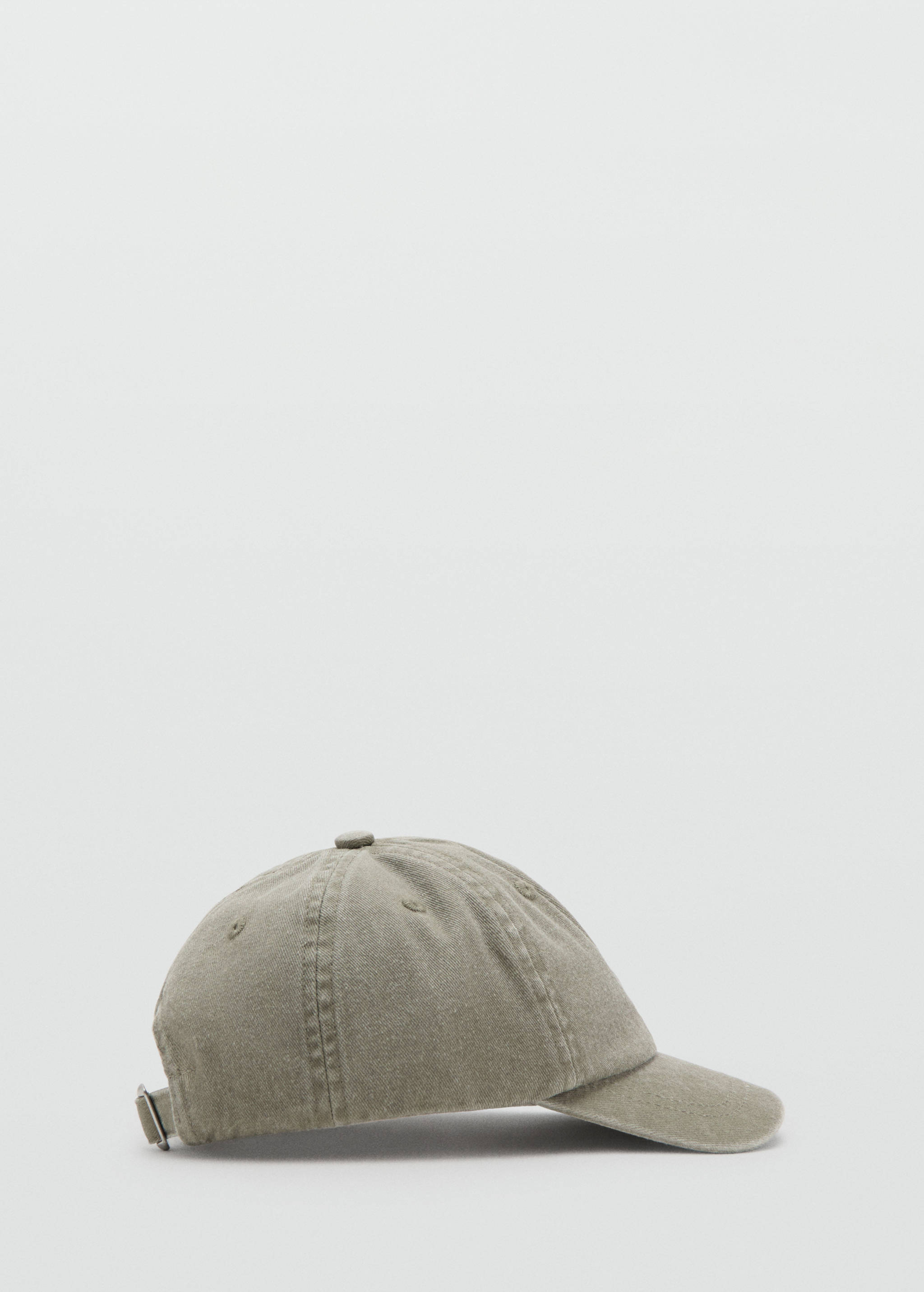 Embroidered graphic cap - Article without model