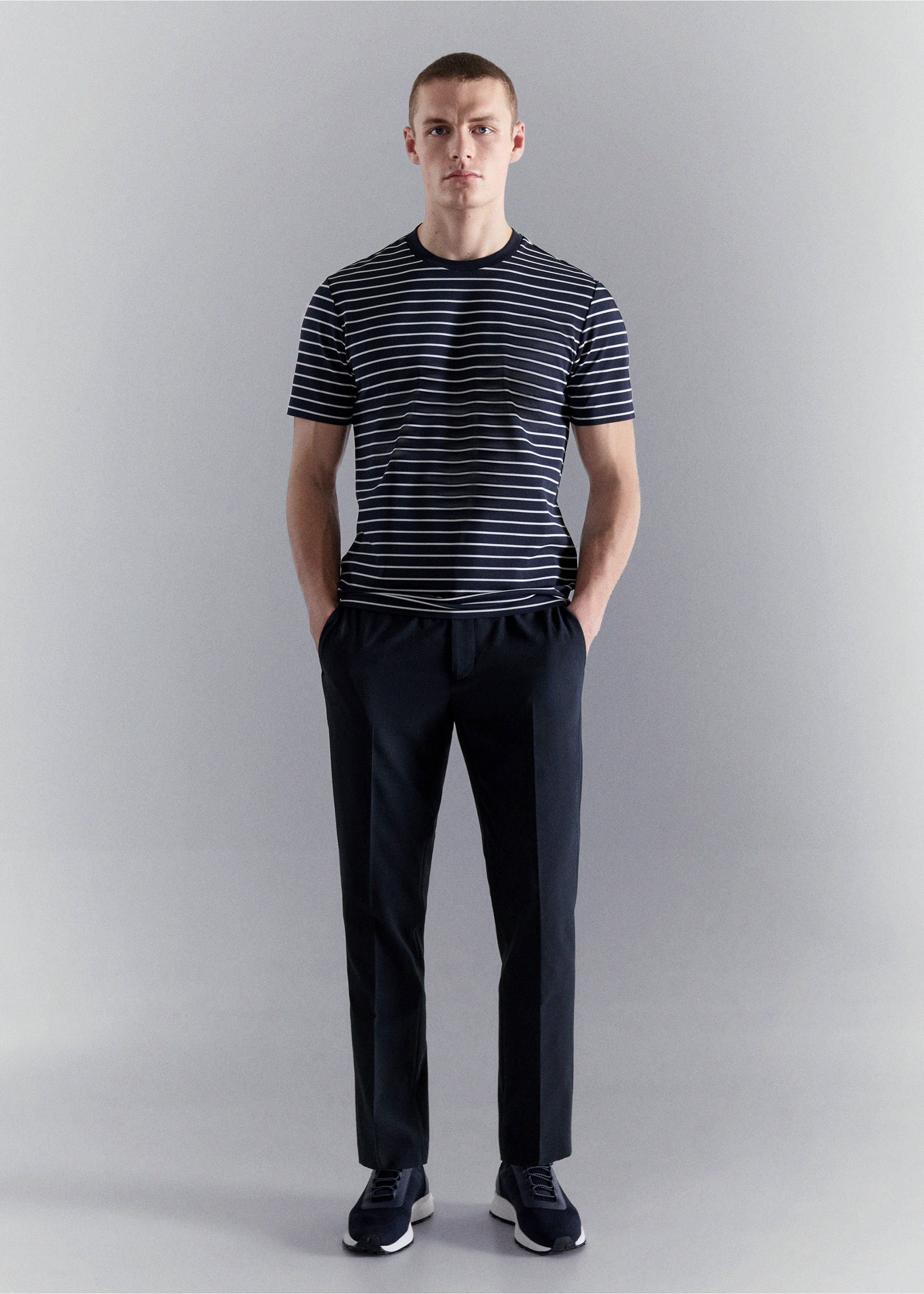 T-shirt slim-fit rayures COOLMAX® - Plan général, Bleu marine. Ref: 27057910-00.