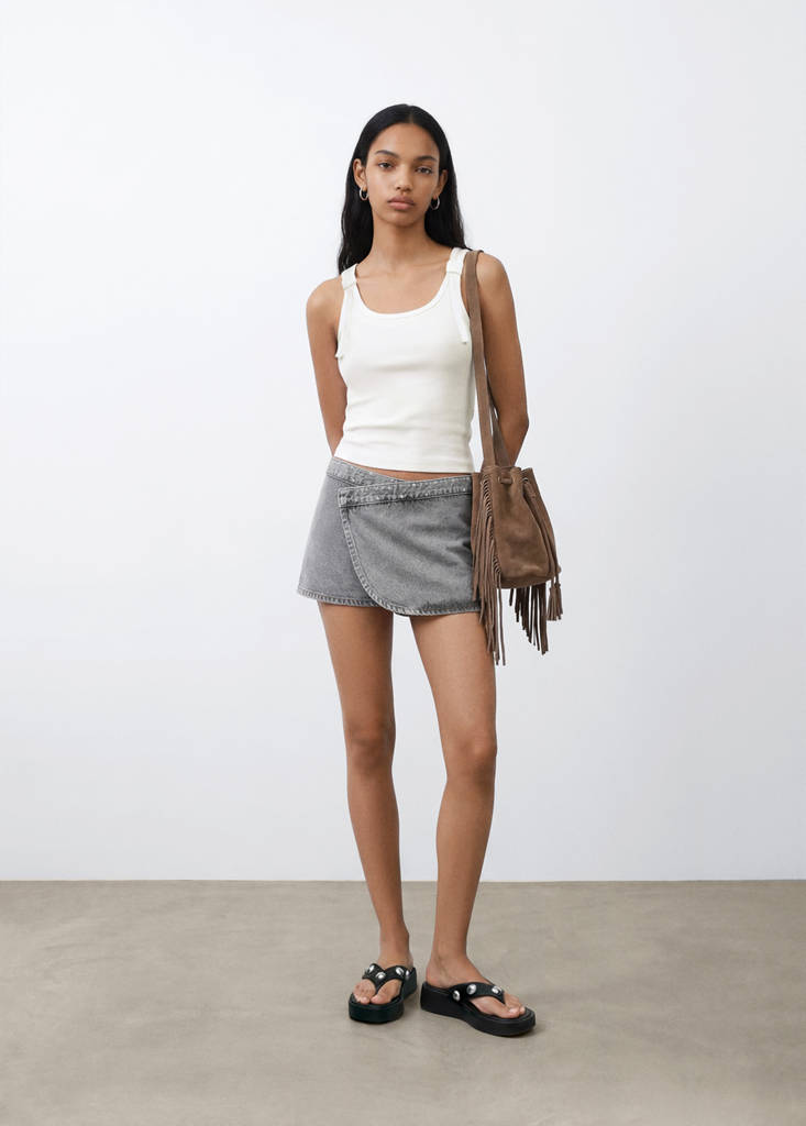 Top with knotted straps — White