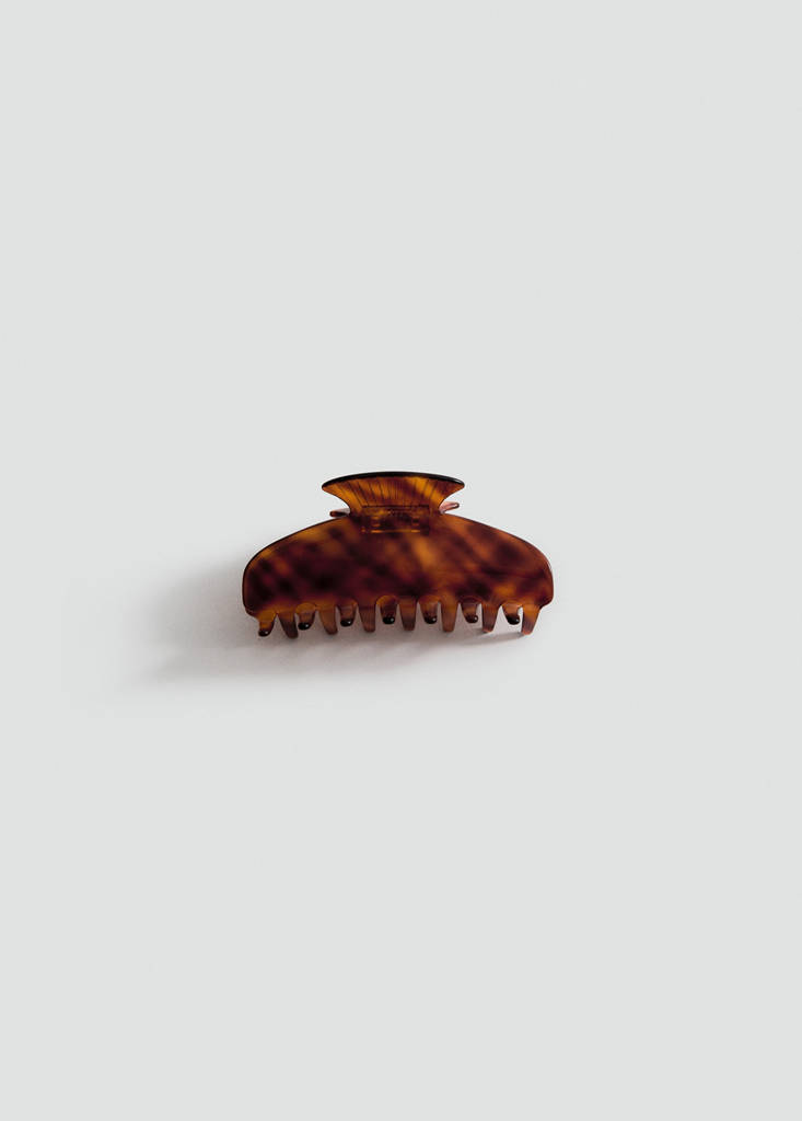 Hair clip — Brown