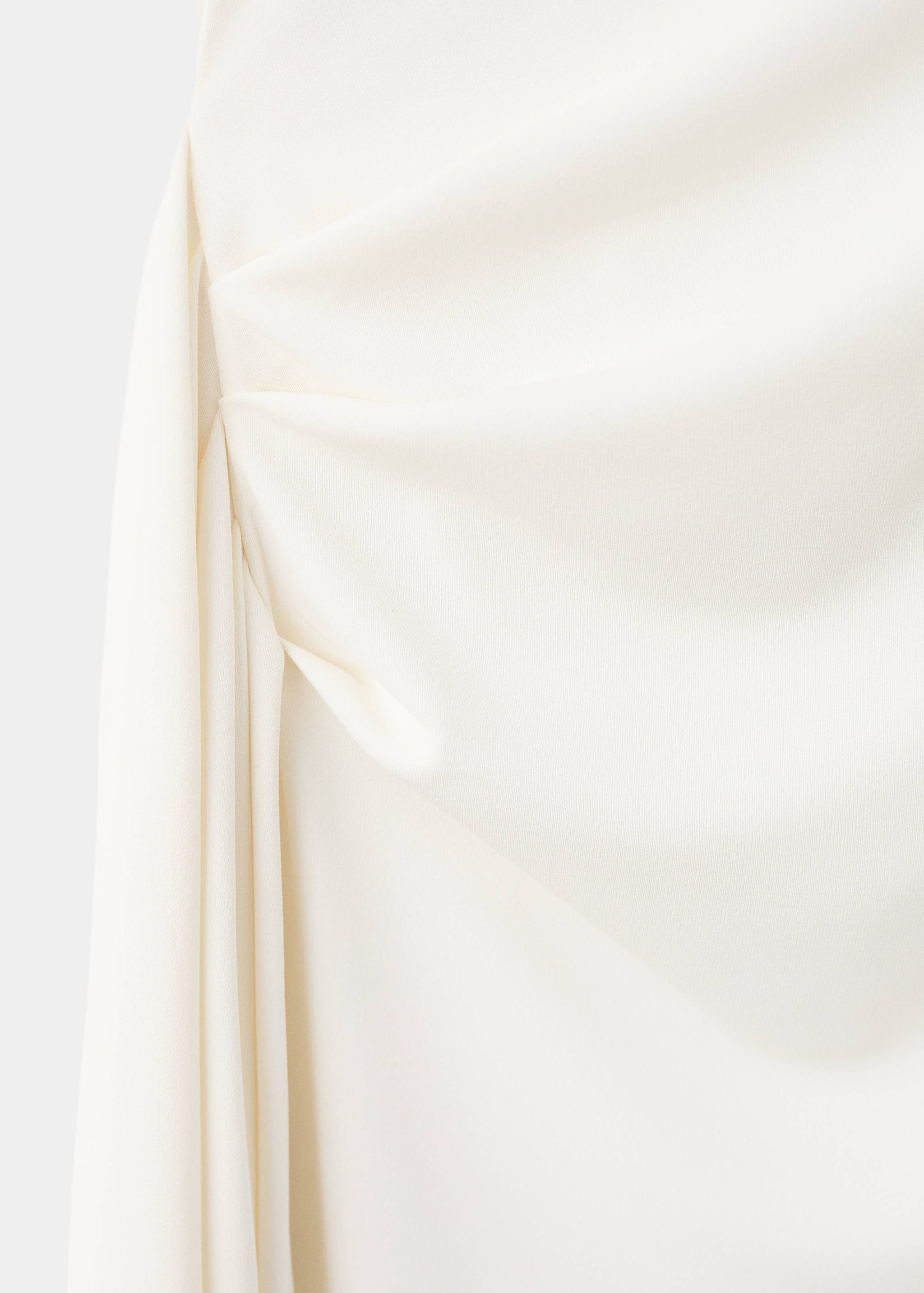 Rückenfreies Spitzenkleid - Detail des Artikels 8