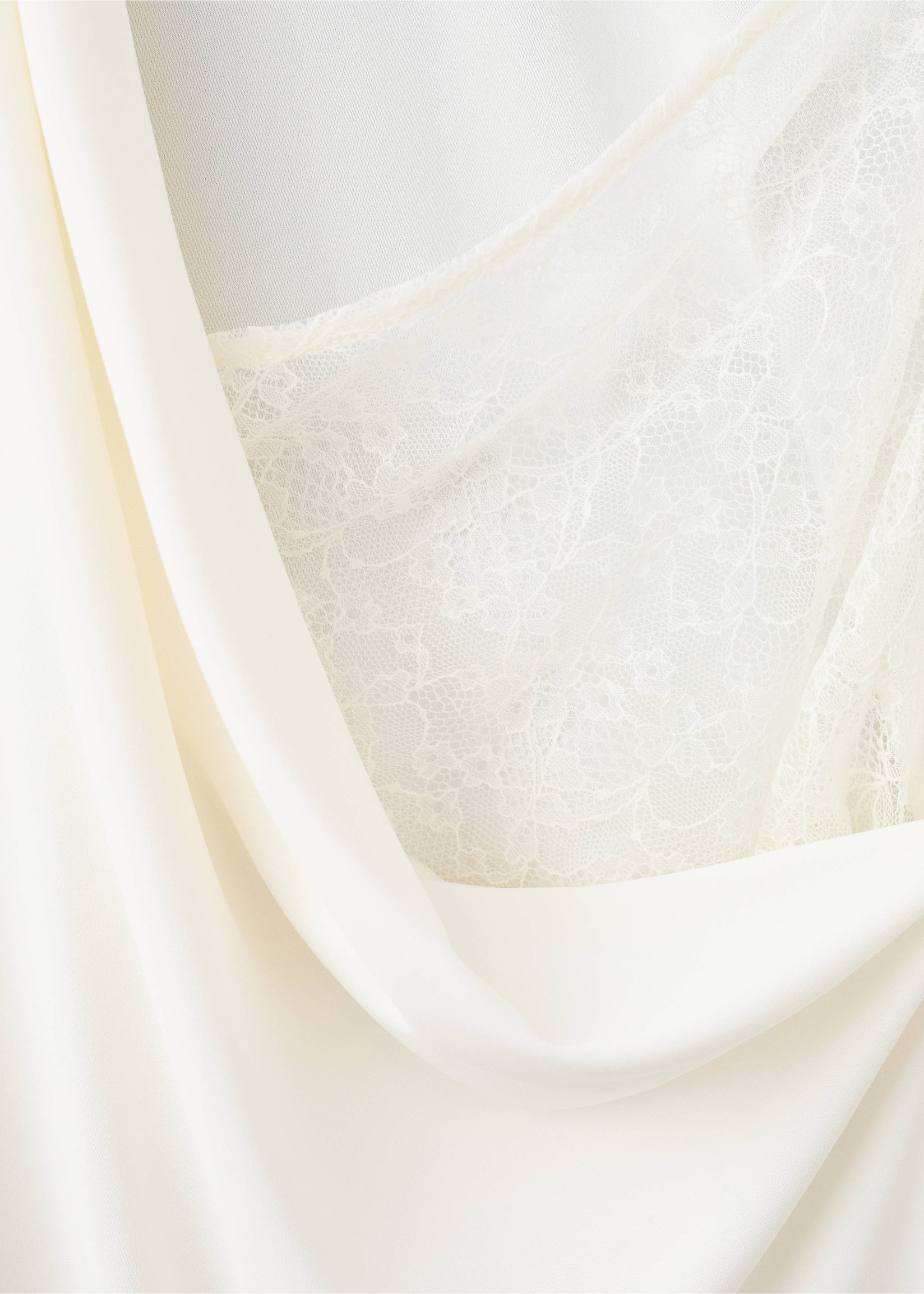 Open back dress - Details of the article 0, Off White. Ref: 27057940-00.