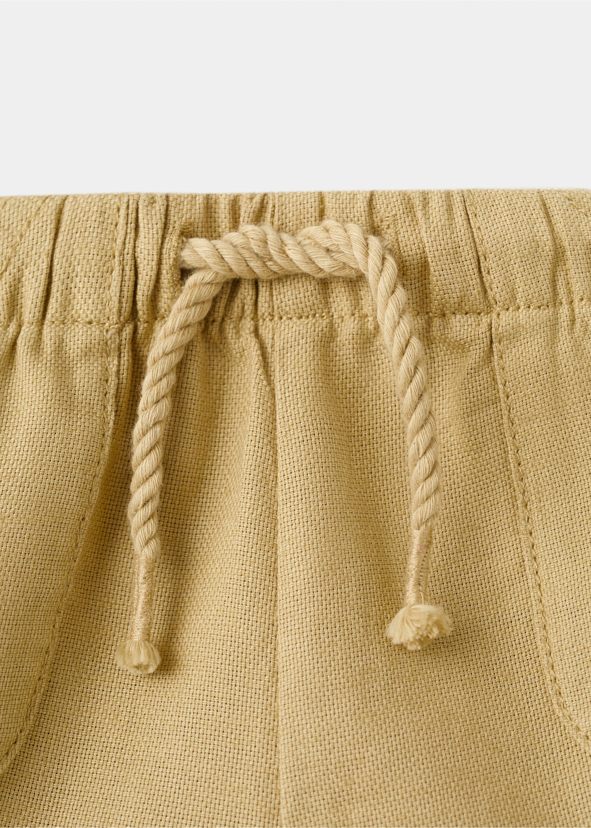 Cotton linen shorts - Details of the article 8, Mustard. Ref: 27058265-00.