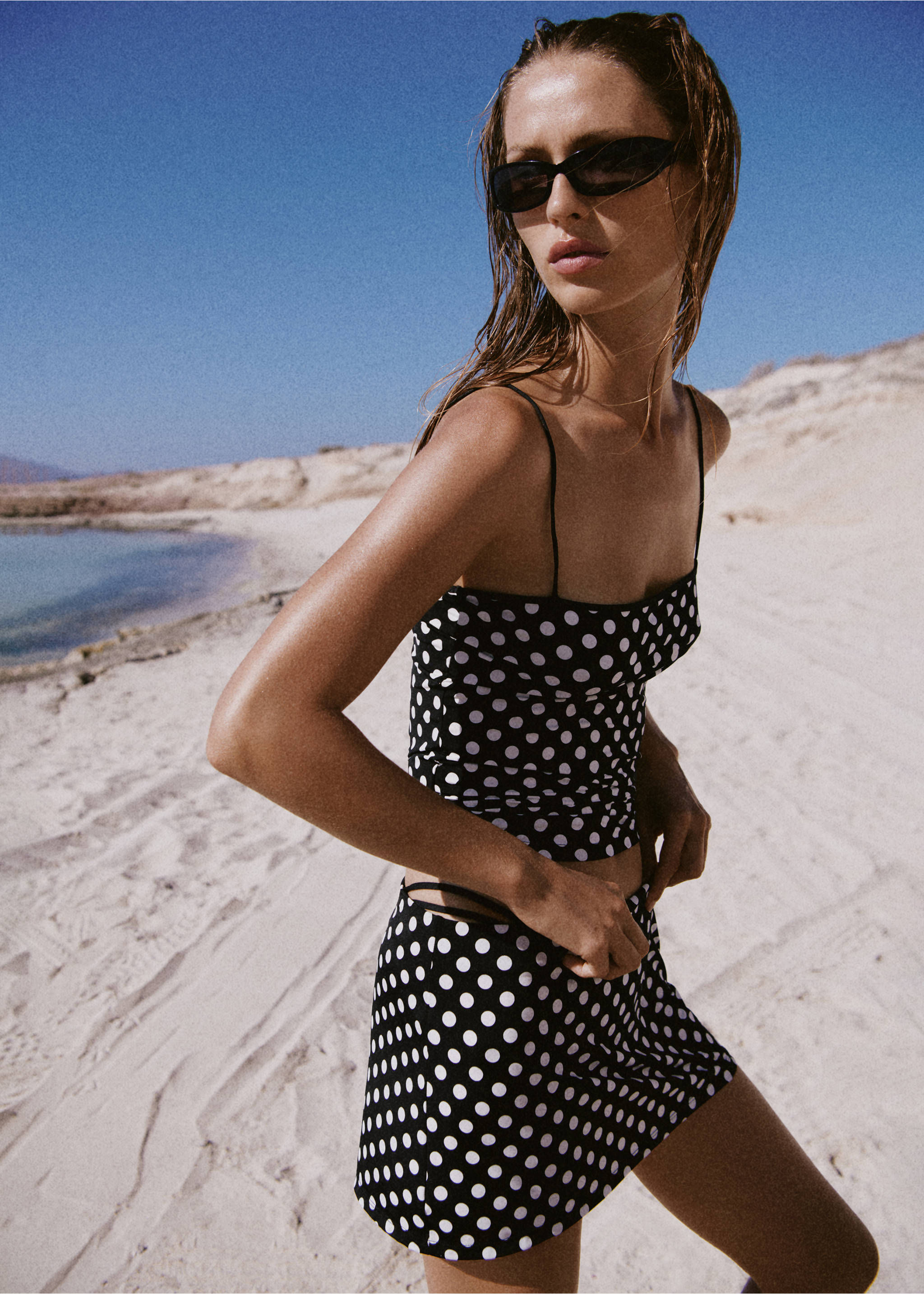 Falda lunares - Plano medio, Negro. Ref: 27058655-00.