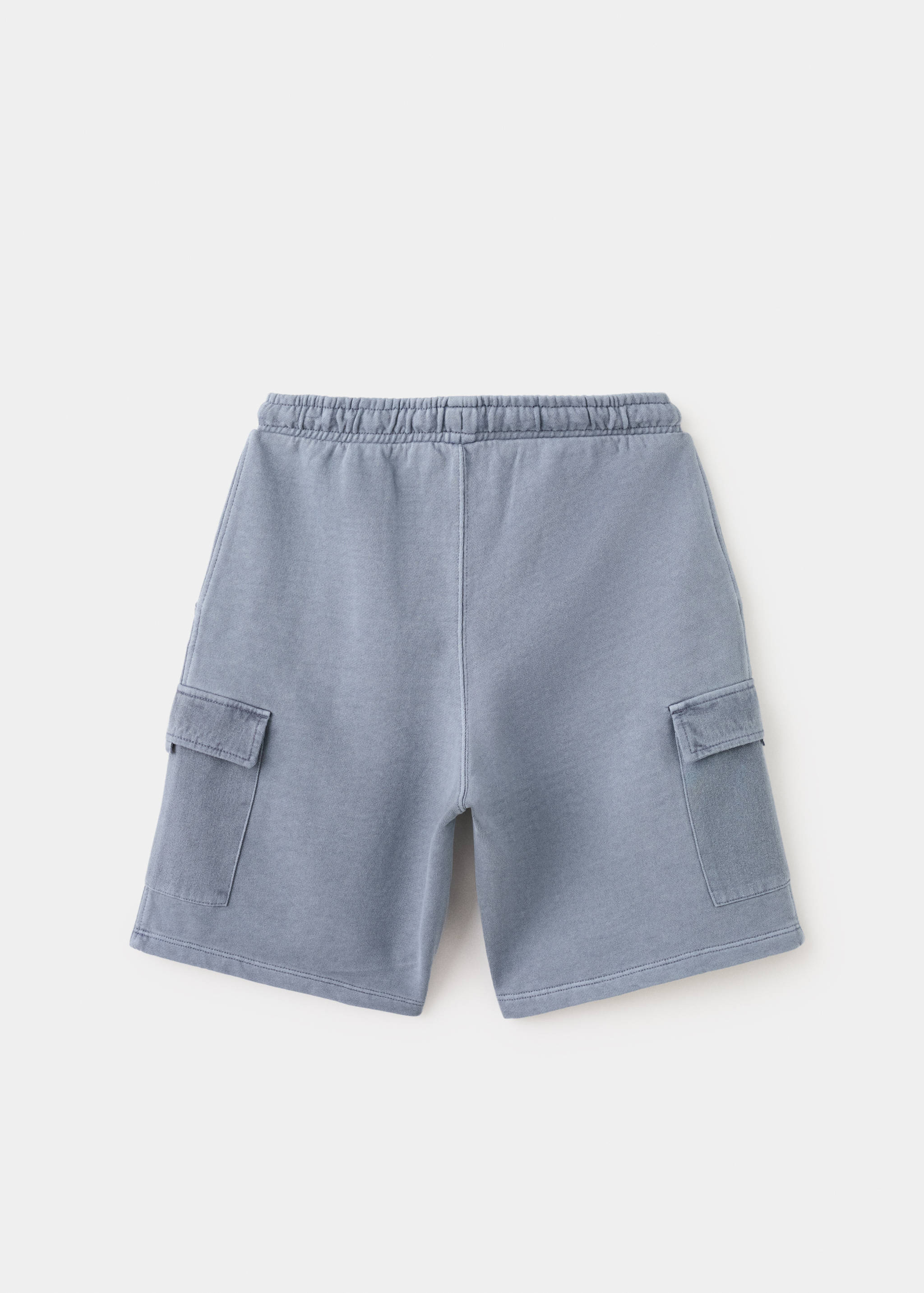 Cargo pockets Bermuda shorts - Reverse of the article