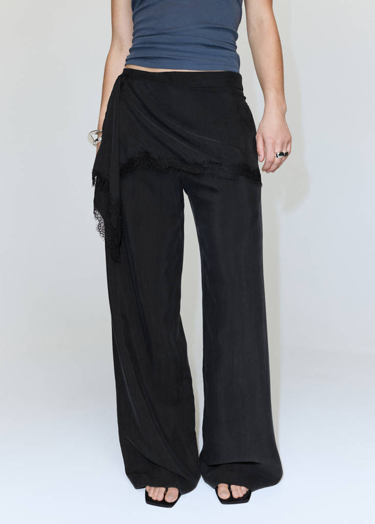 High-waisted lyocell trousers — Black