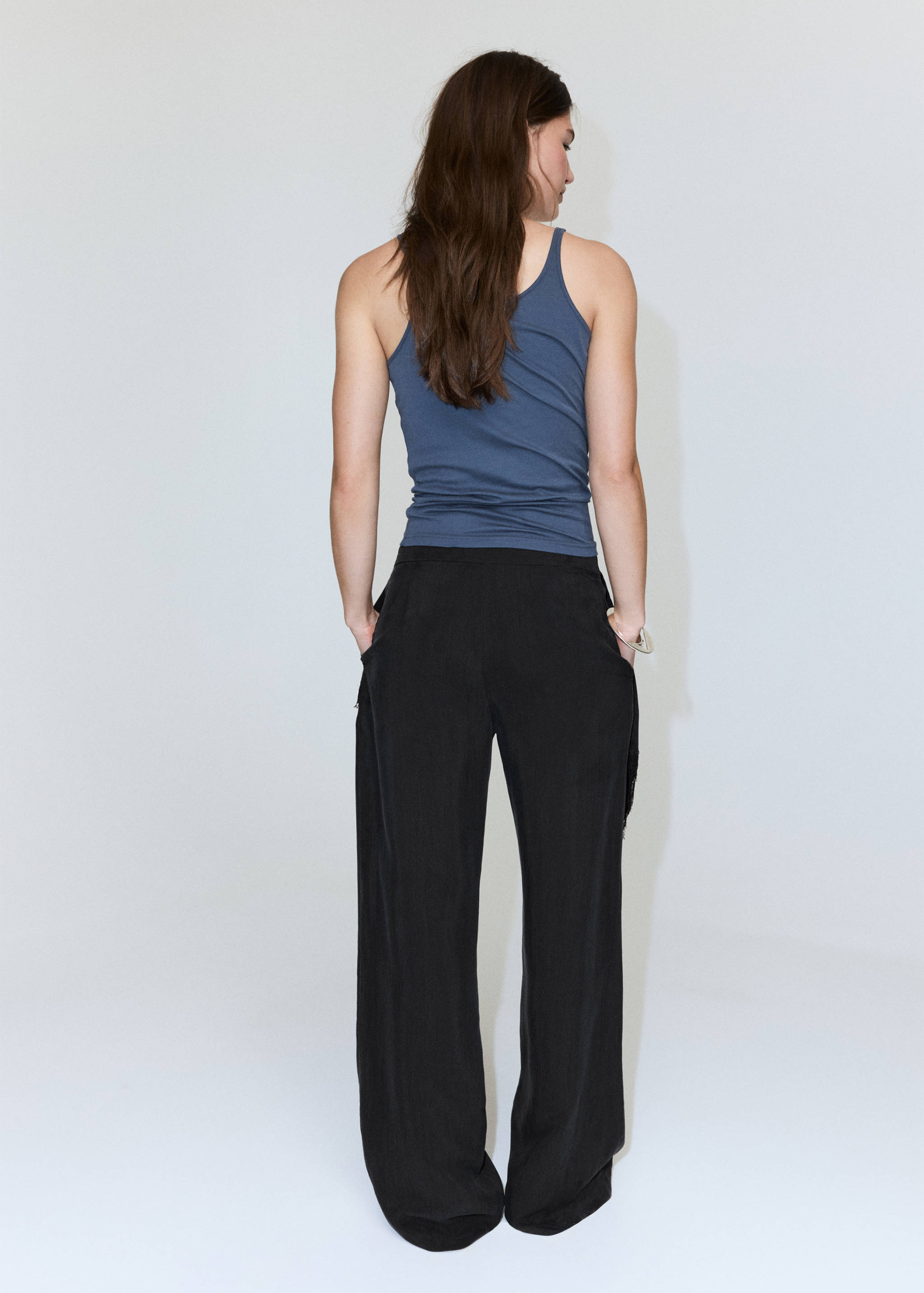 High-waisted lyocell trousers - Reverse of the article