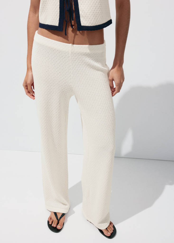 Straight knitted trousers — Ecru