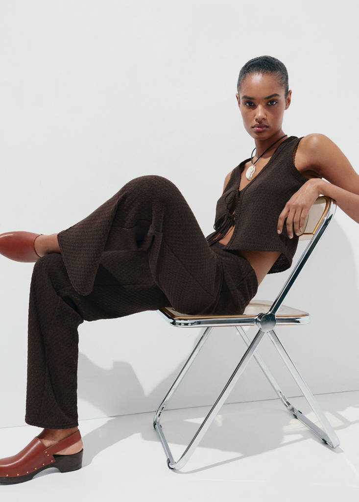 Straight knitted trousers — Brown
