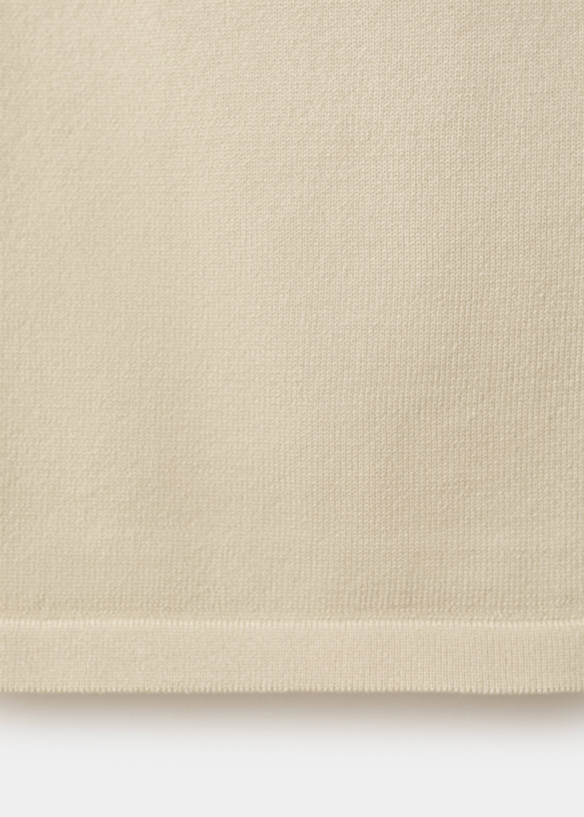 Sleeveless top with decorative buttons - Details of the article 0