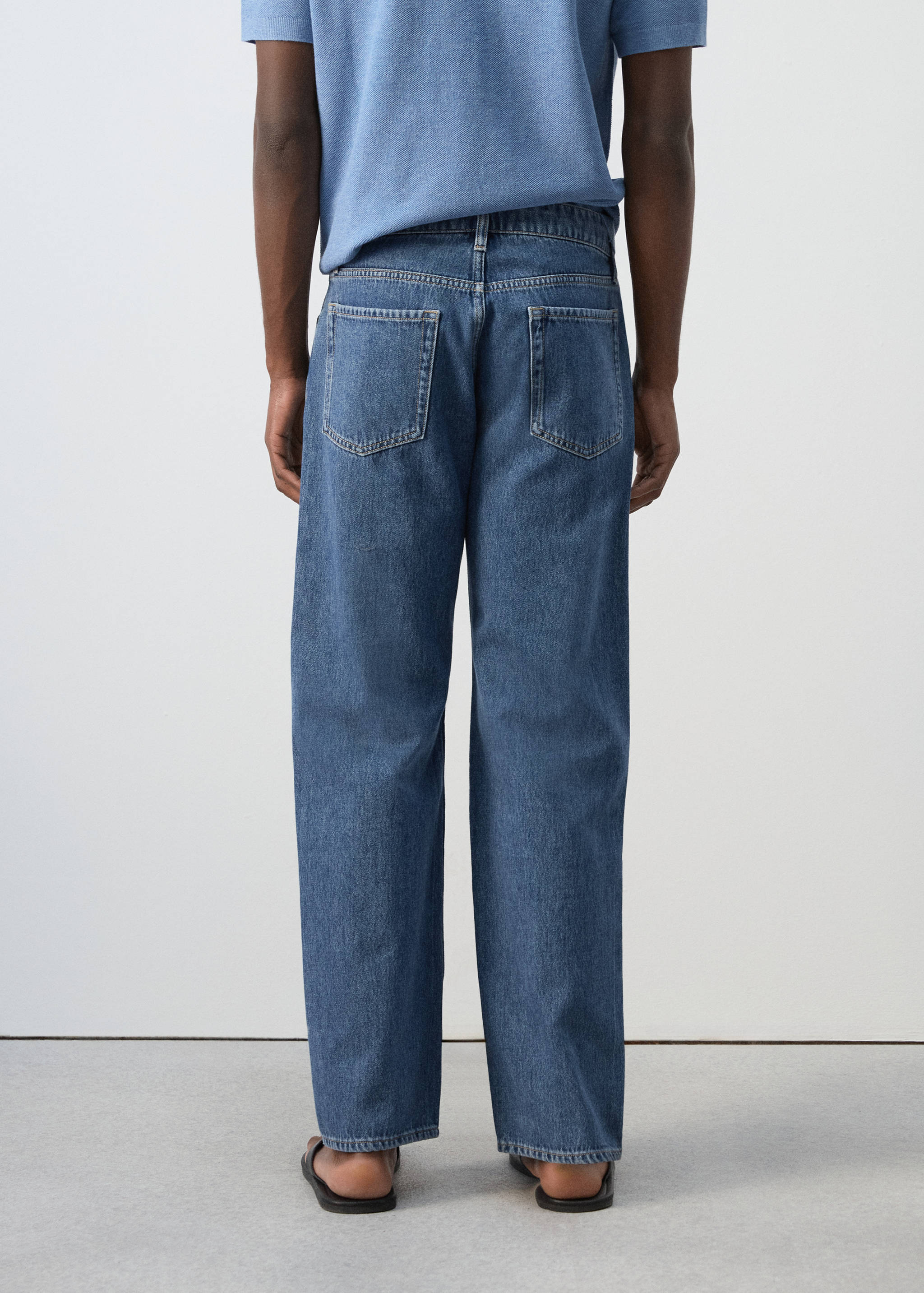 100% cotton regular fit jeans - Reverse of the article