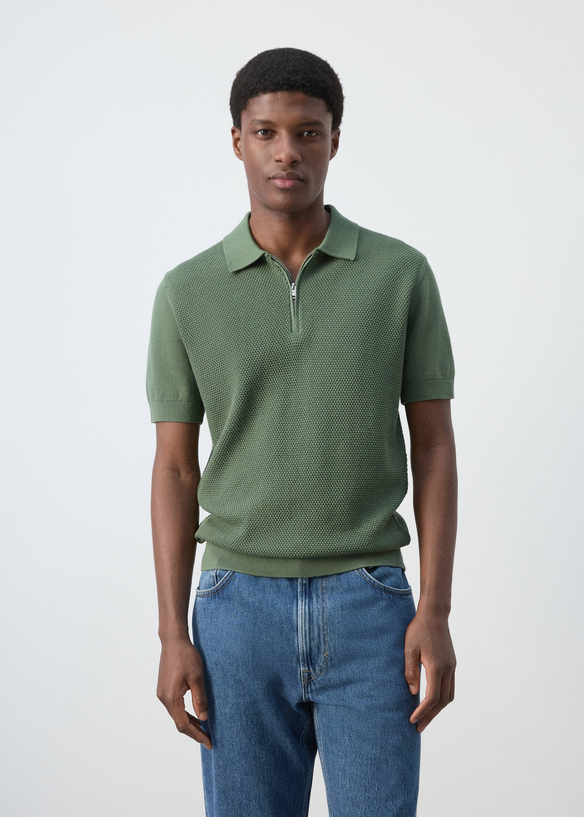 Polo maille ajourée à zip - Plan moyen