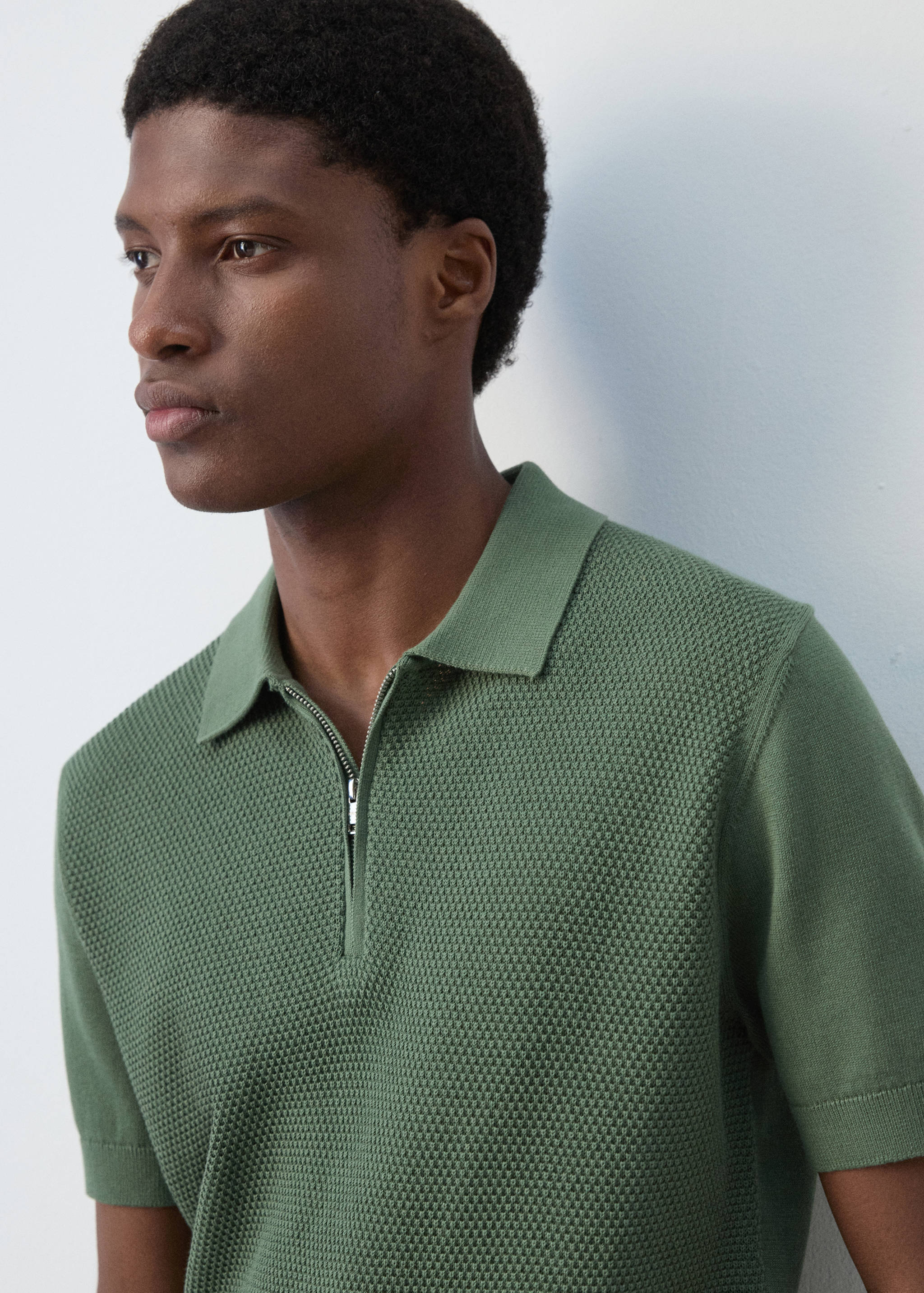 Polo maille ajourée à zip - Détail de l'article 1