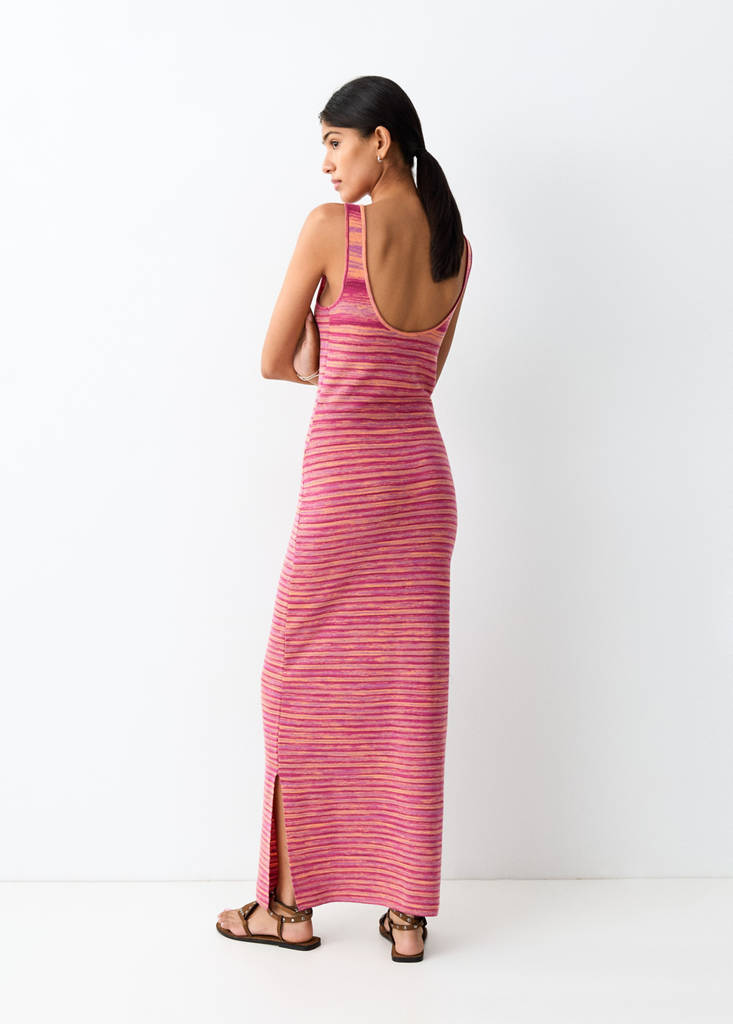 Printed dress with side opening — Pink