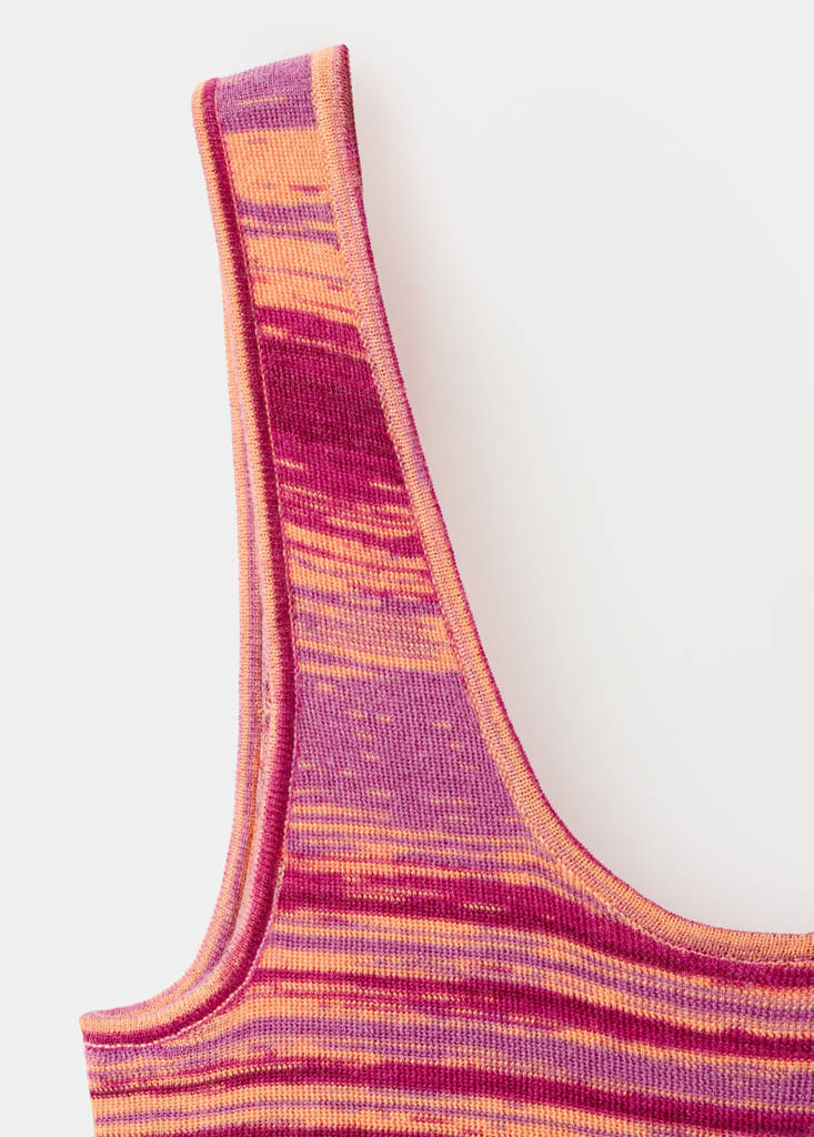 Printed dress with side opening — Pink