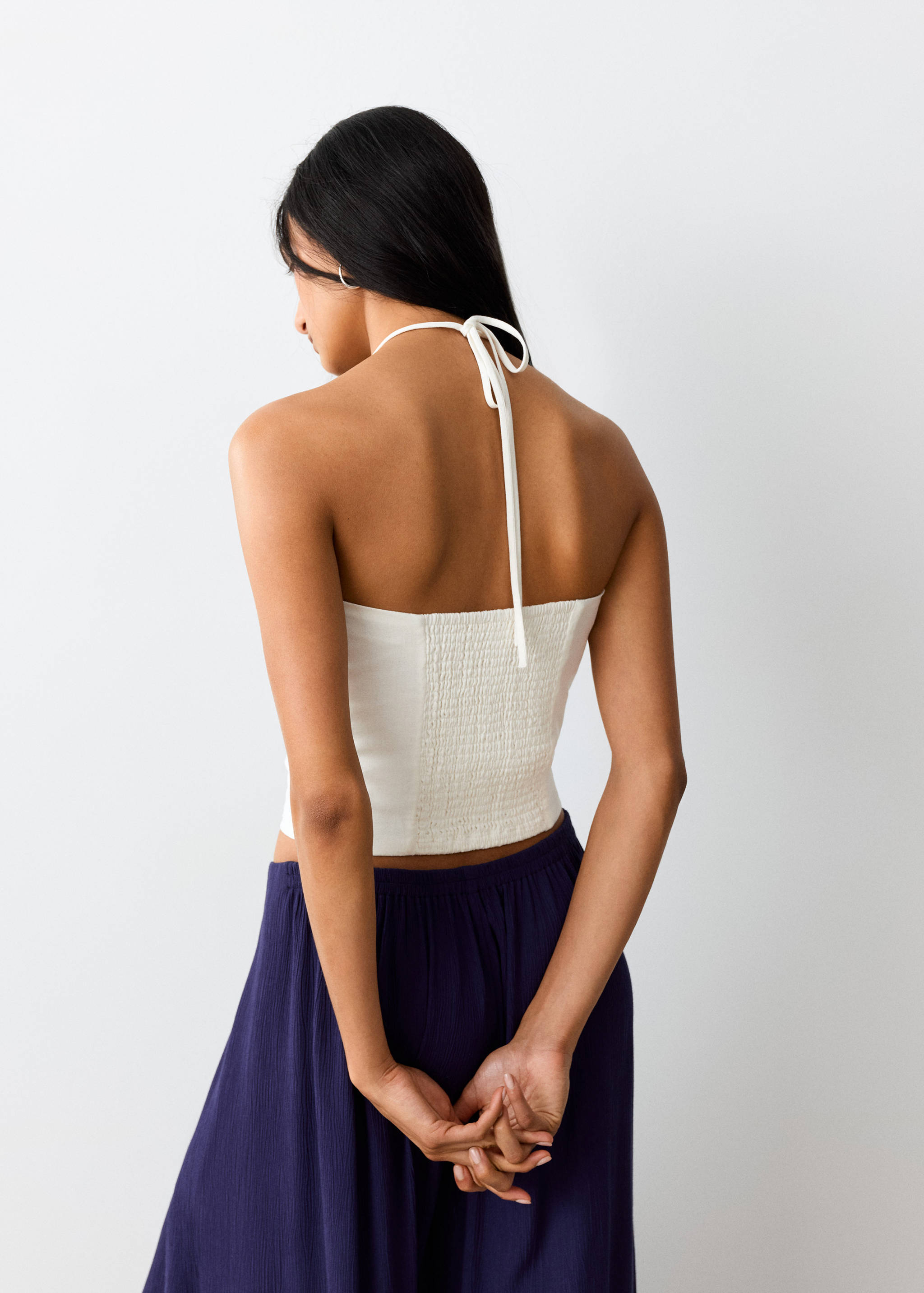 Beaded halter top - Reverse of the article