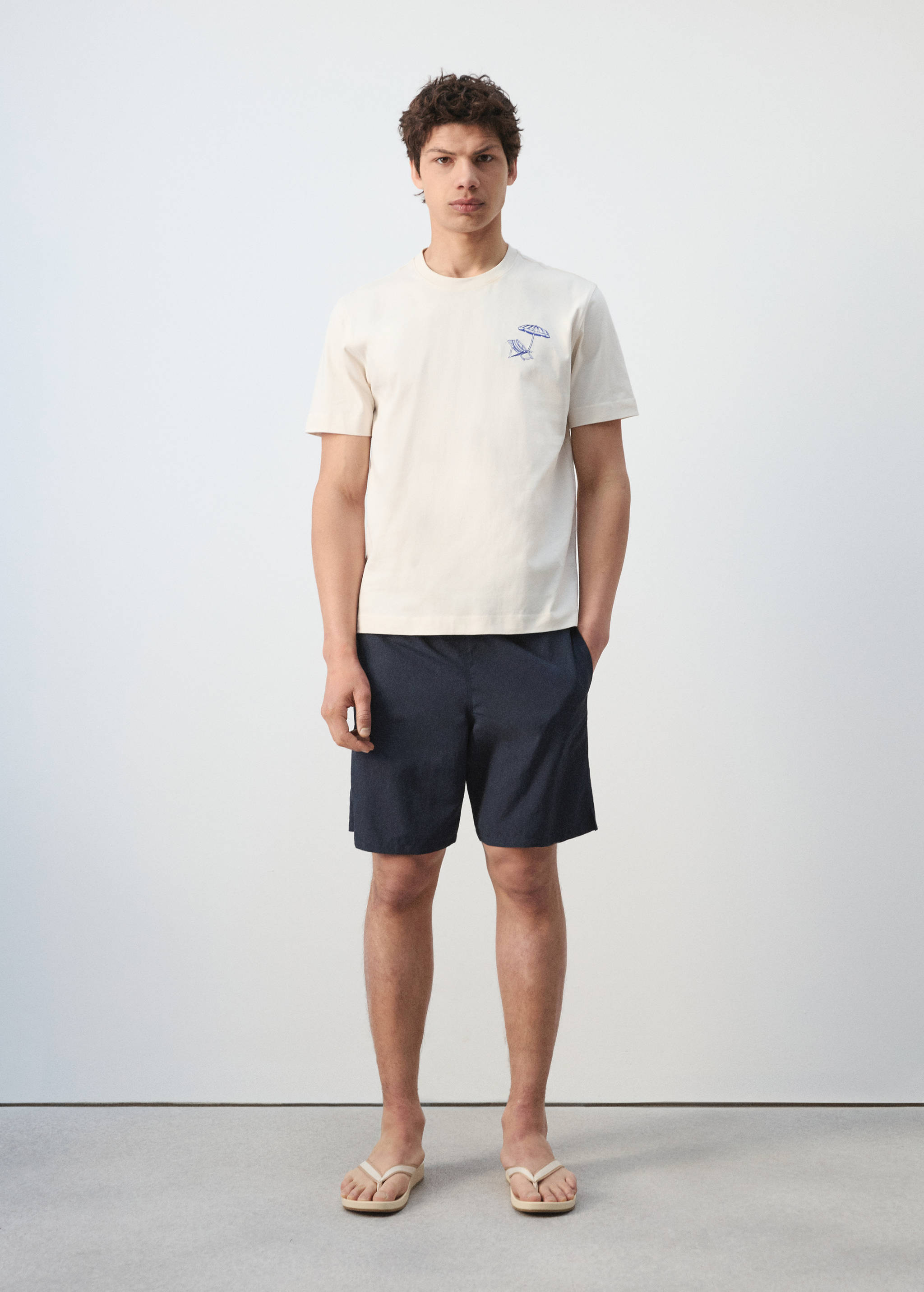 Camiseta 100% algodón estampada - Plano general