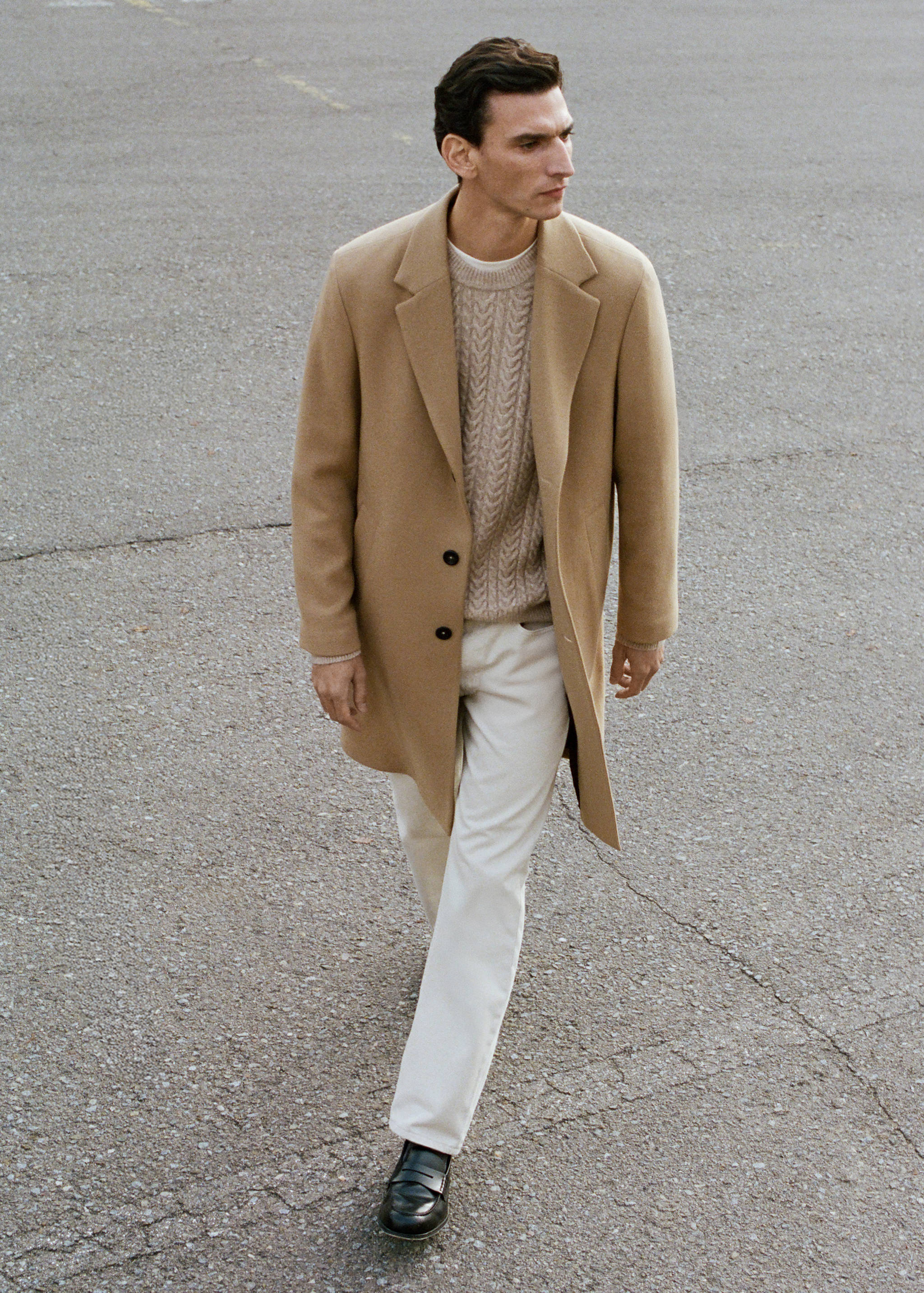 Sobretudo de lã Manteco com lapelas - Pormenor do artigo 5