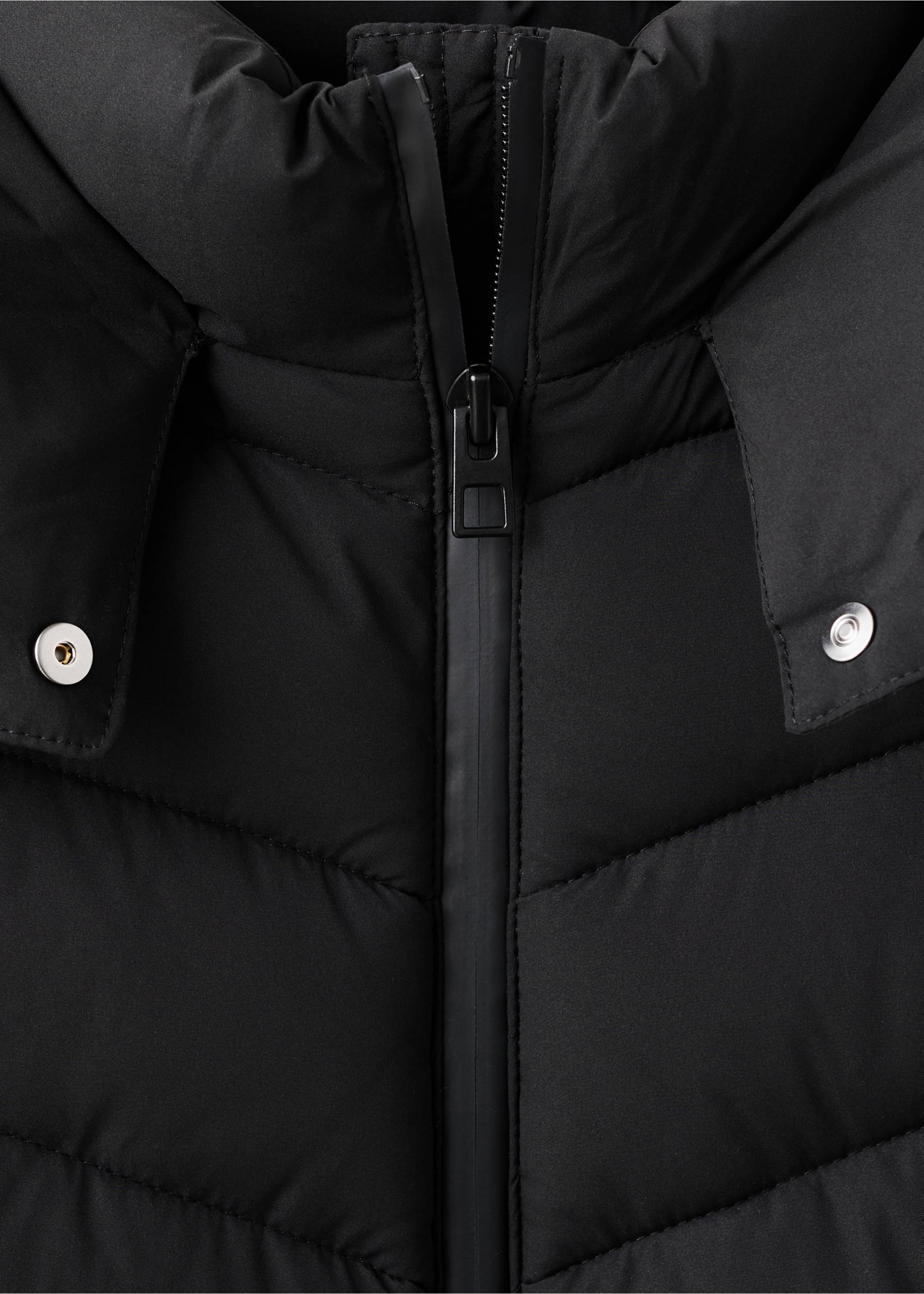 Anorak midi matelassé capuche - Détail de l'article 8, Noir. Ref: 27061184-00.