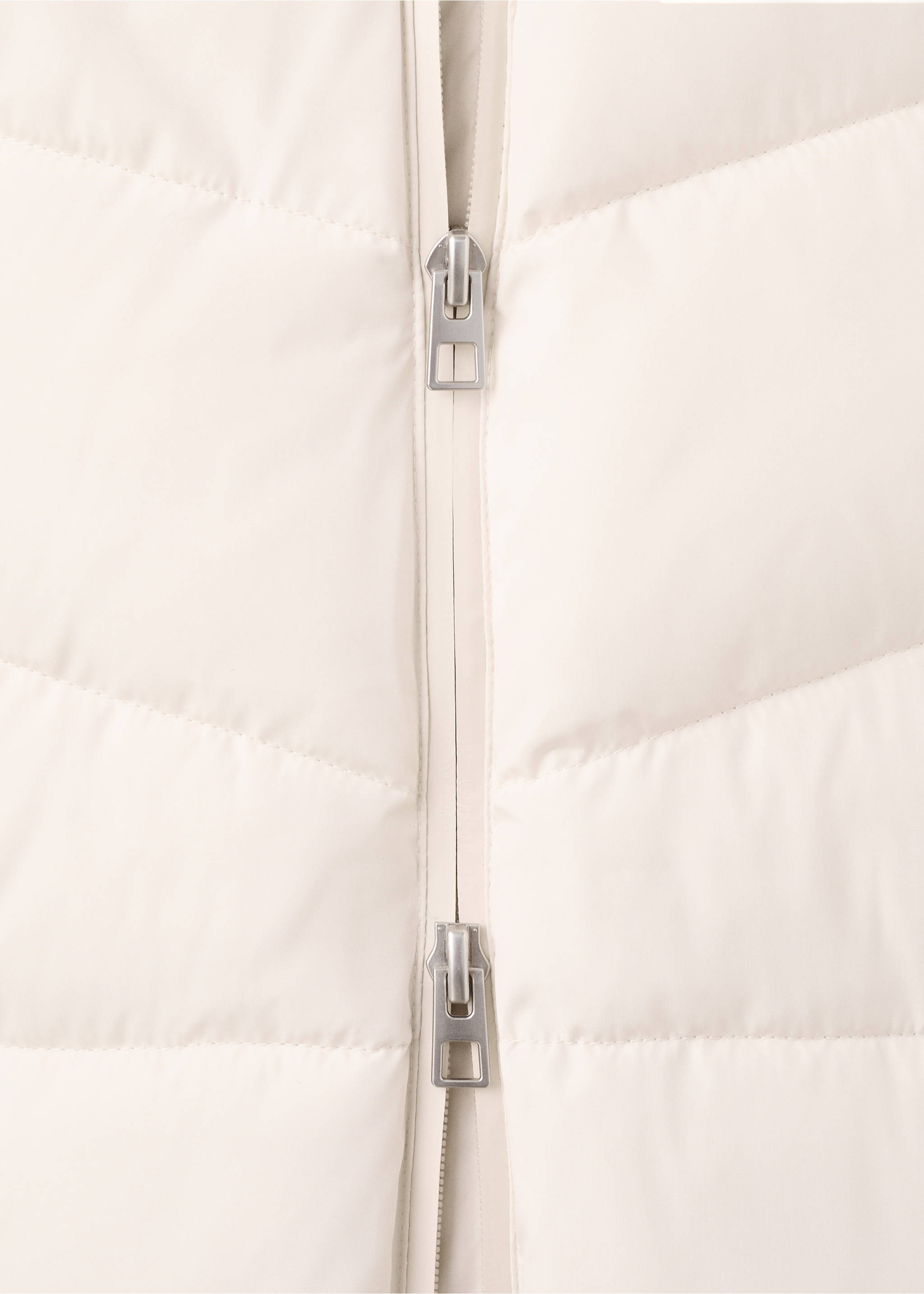 Anorak matelassé à capuche - Détail de l'article 0, Blanc cassé. Ref: 27061185-00.