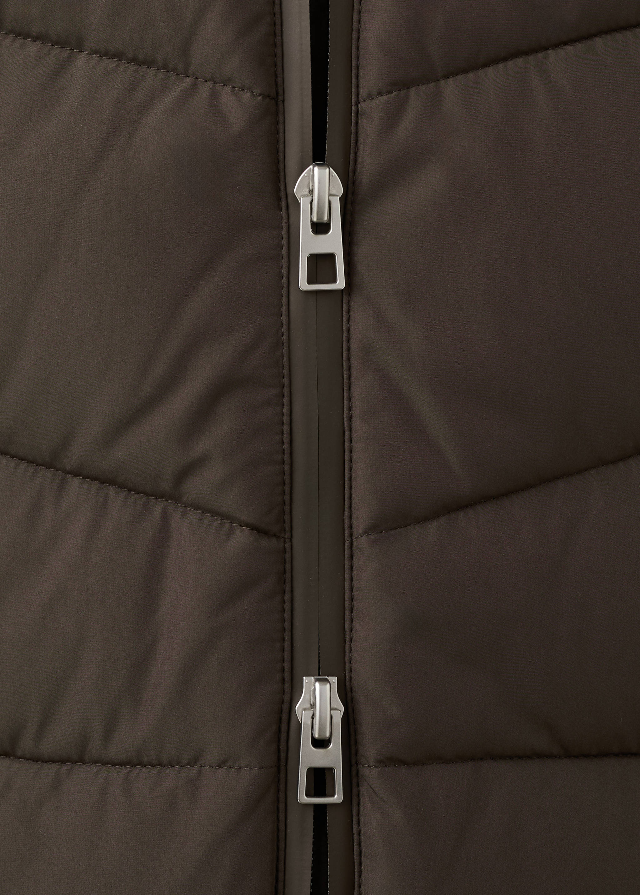 Anorak matelassé à capuche - Détail de l'article 8