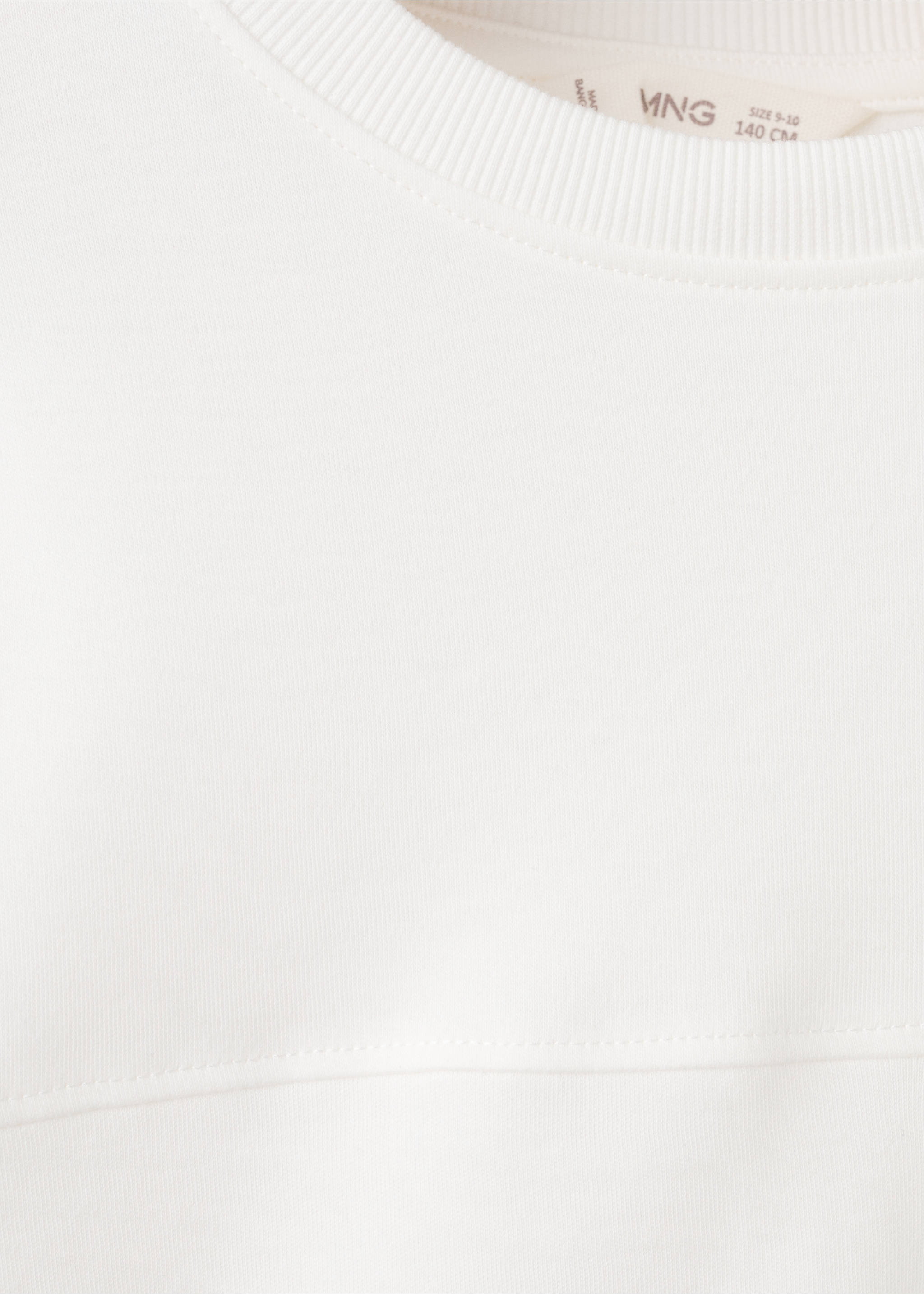 T-shirt with pocket and seam detail - Details of the article 8, Off White. Ref: 27061197-00.