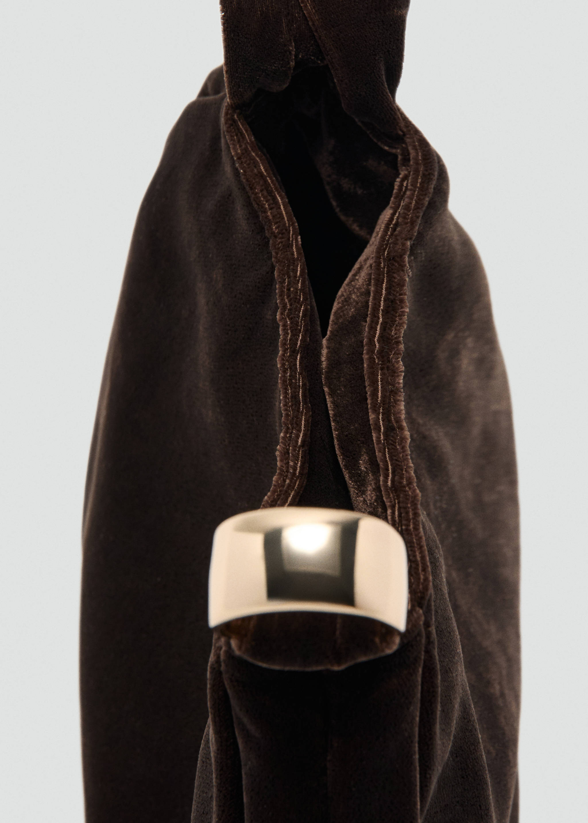 Sac à main velours détail métallique - Détail de l'article 1