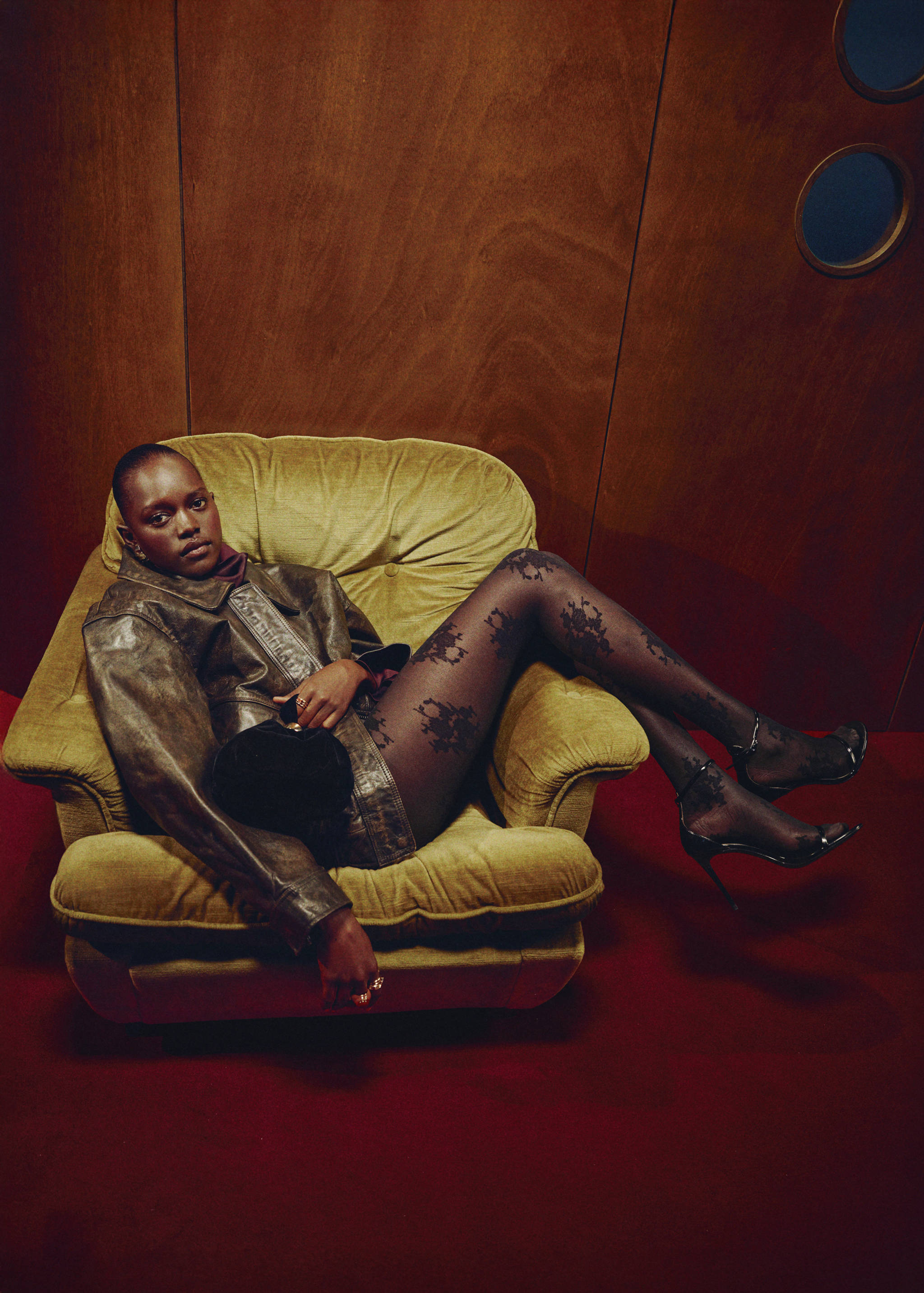 Velvet handbag with metallic detail - General plane