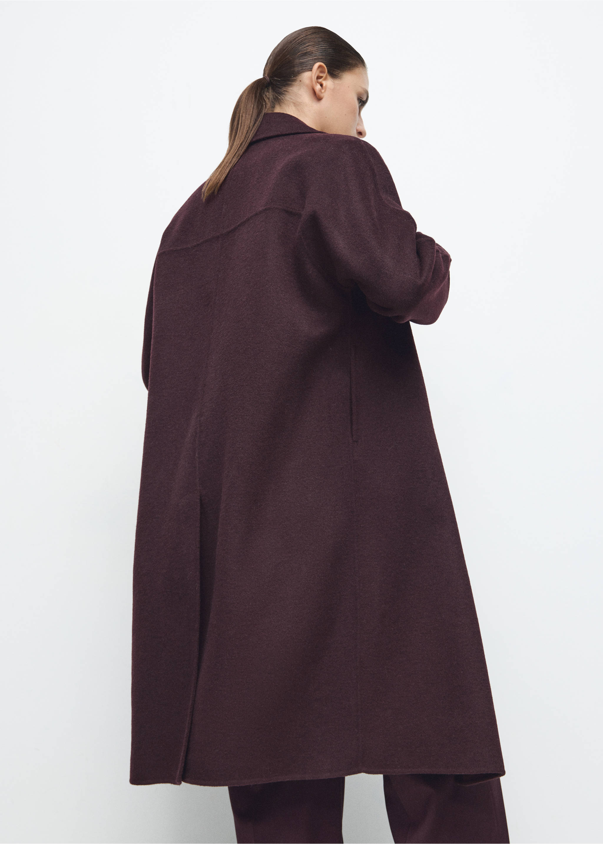 Manteau laine fait main oversize - Verso de l’article, Lie de vin. Ref: 27061210-00.