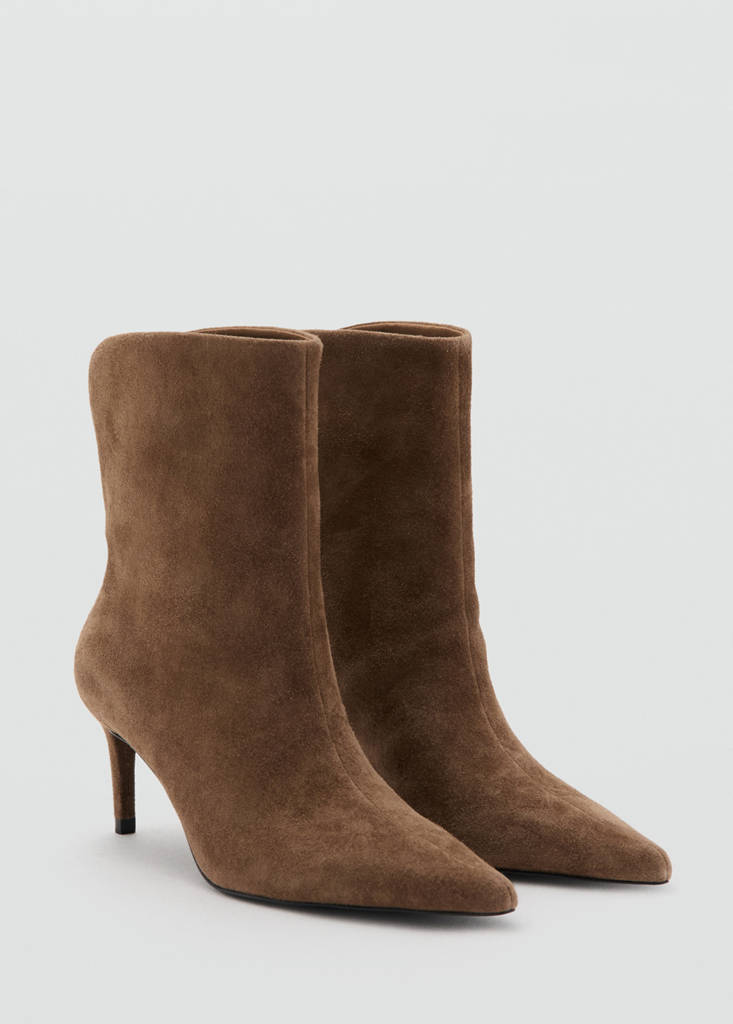 Pointed toe ankle boot — Medium Brown
