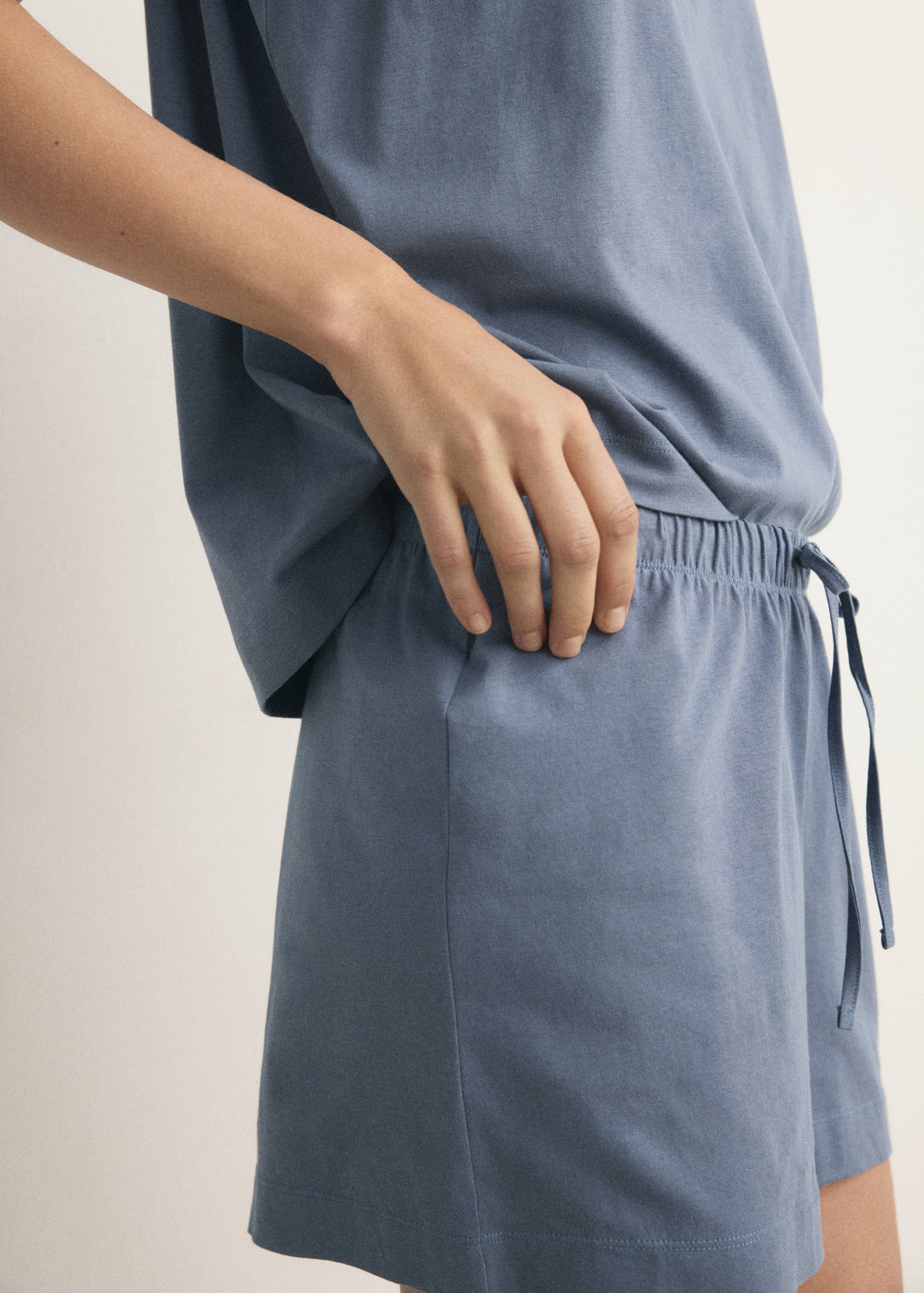 Pyjama deux pièces coton ,manches courtes - Plan moyen