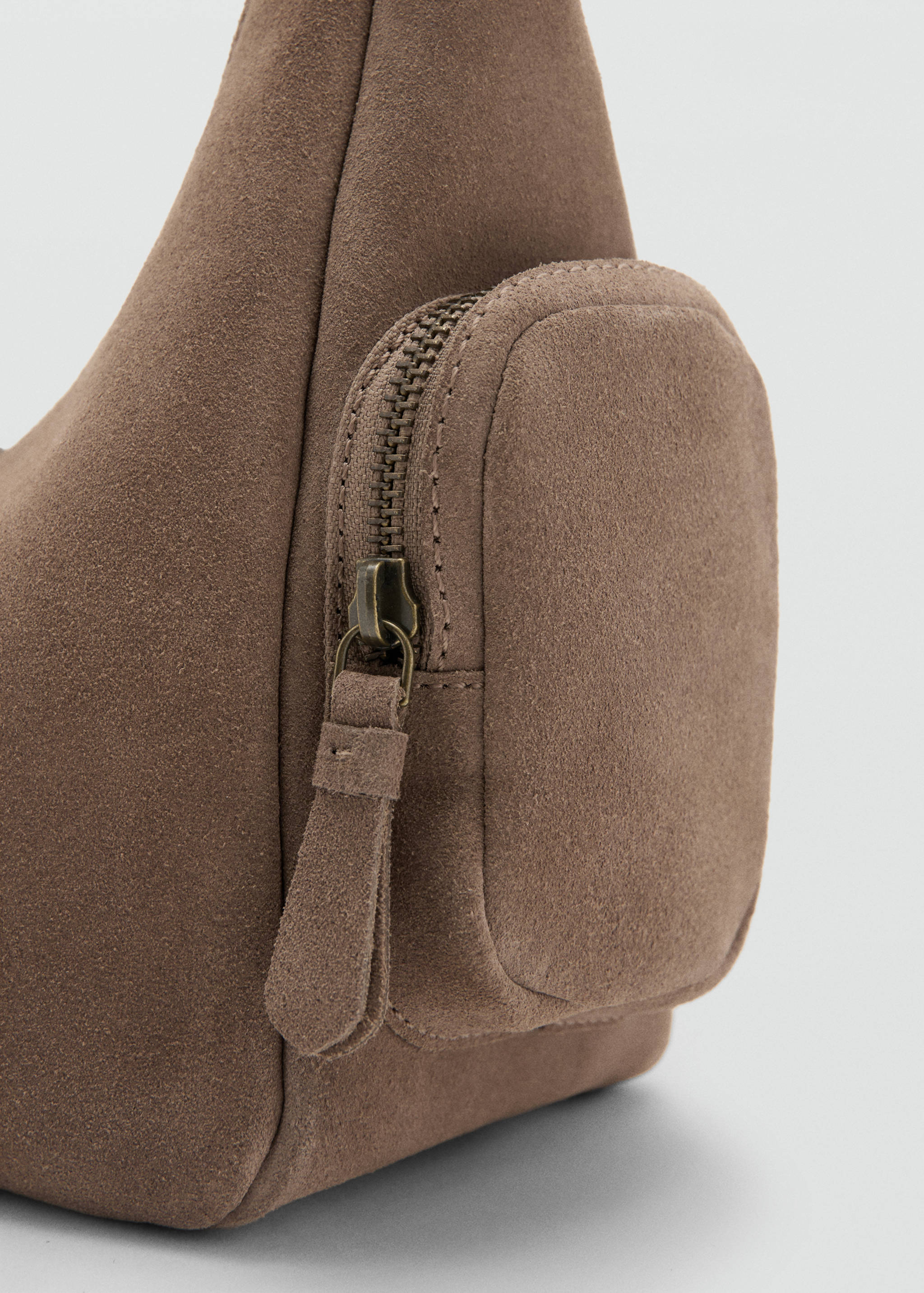 Buckle leather bag - Details of the article 3