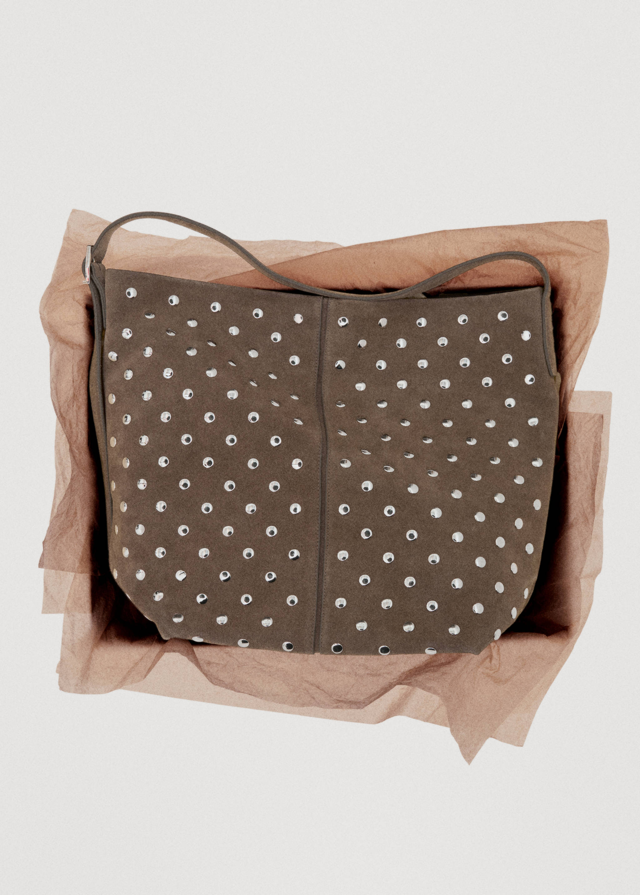Suede bucket bag with studs - Details of the article 7