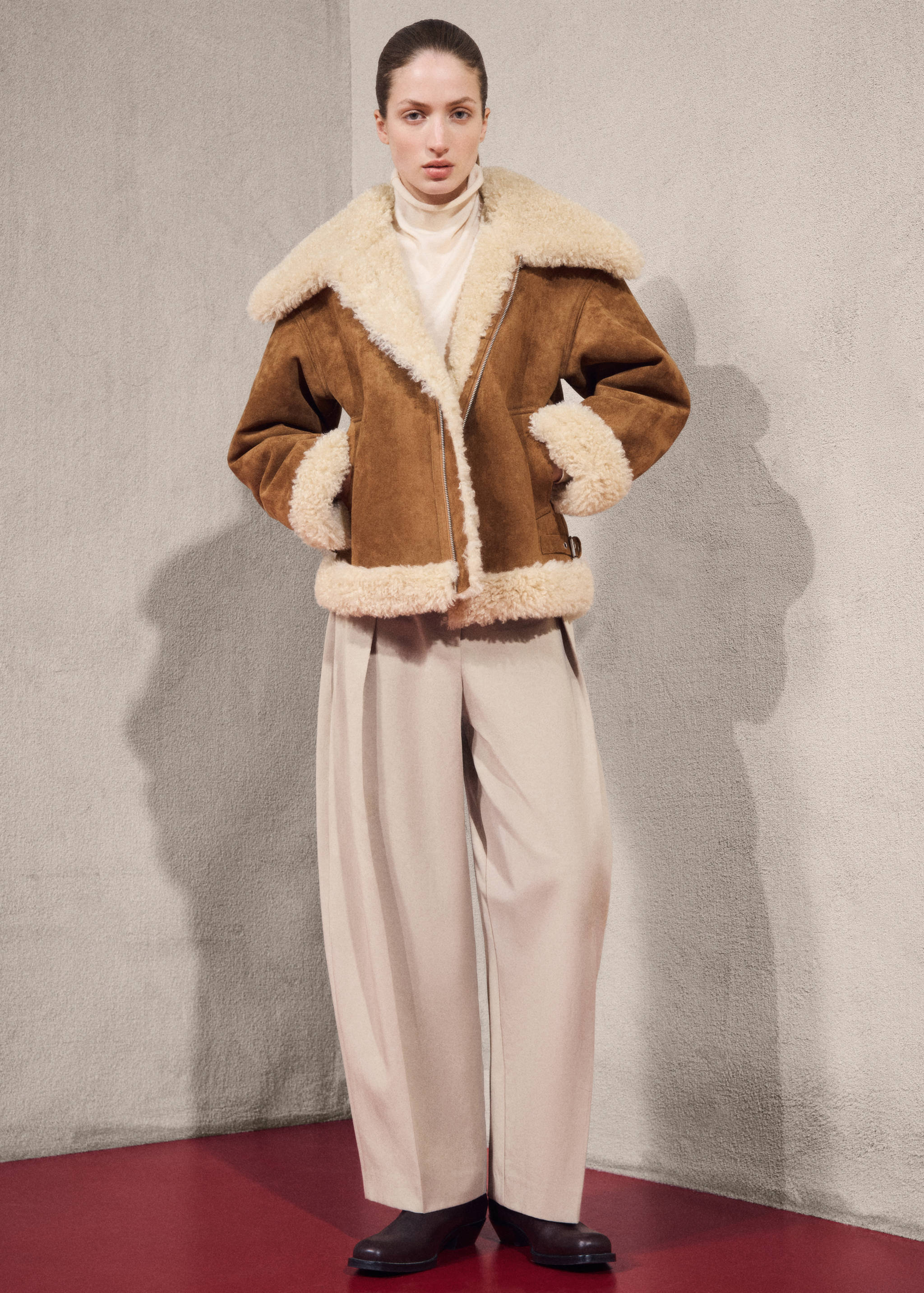 Double-faced shearling jacket - General plane
