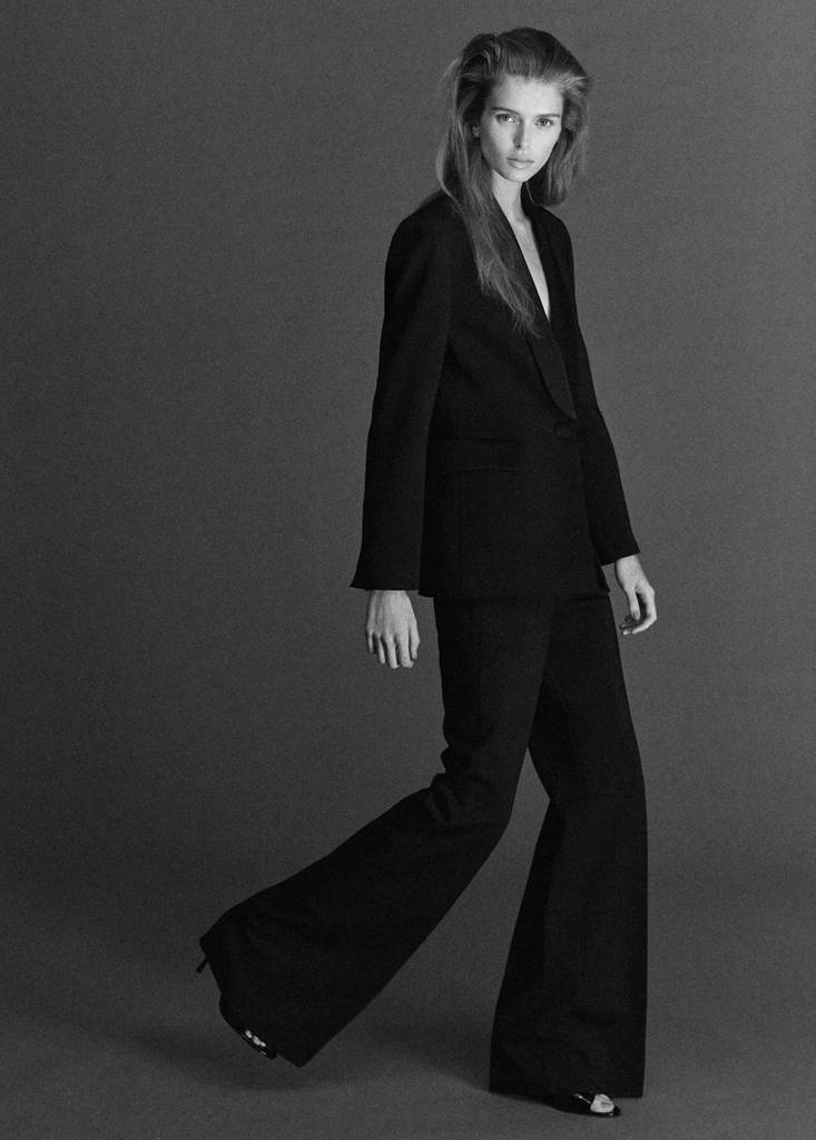 High-waist flared trousers — Black