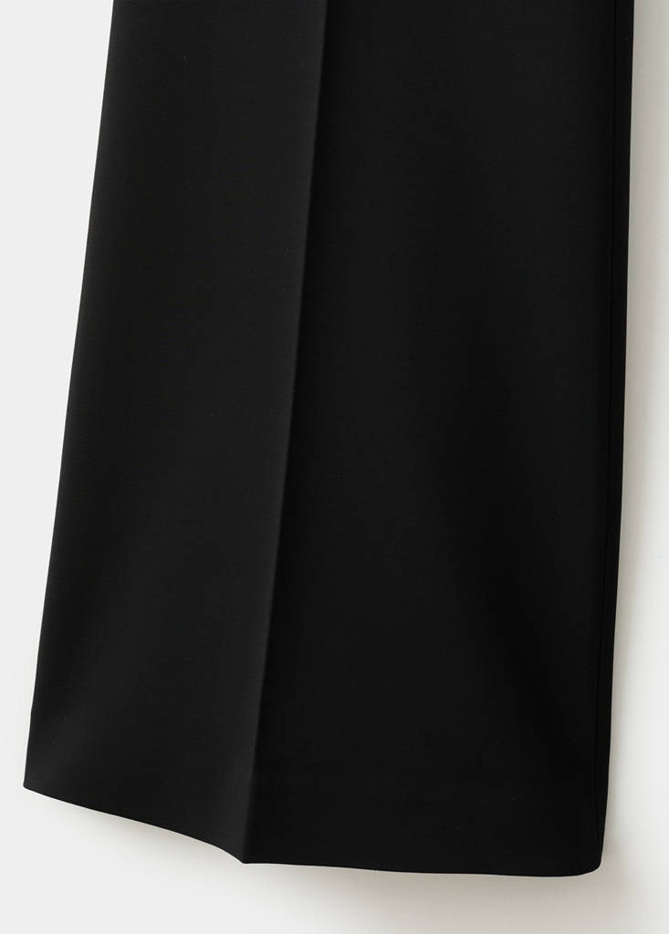 High-waist flared trousers — Black