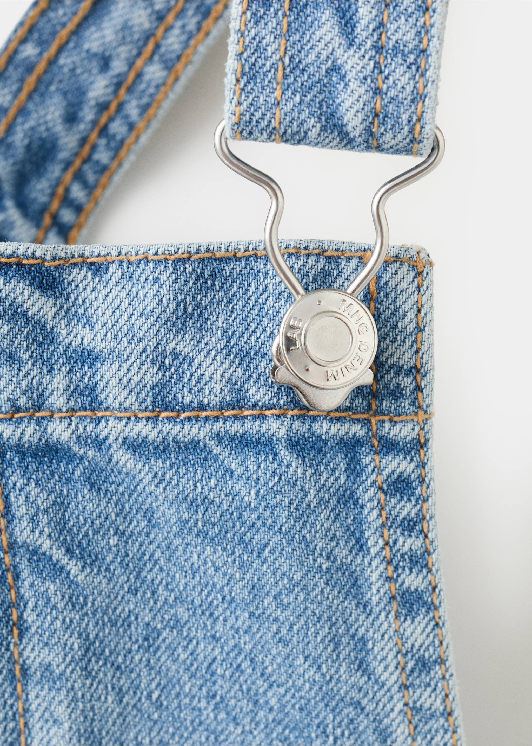 Short denim pinafore - Details of the article 0, Medium Blue. Ref: 27061240-00.