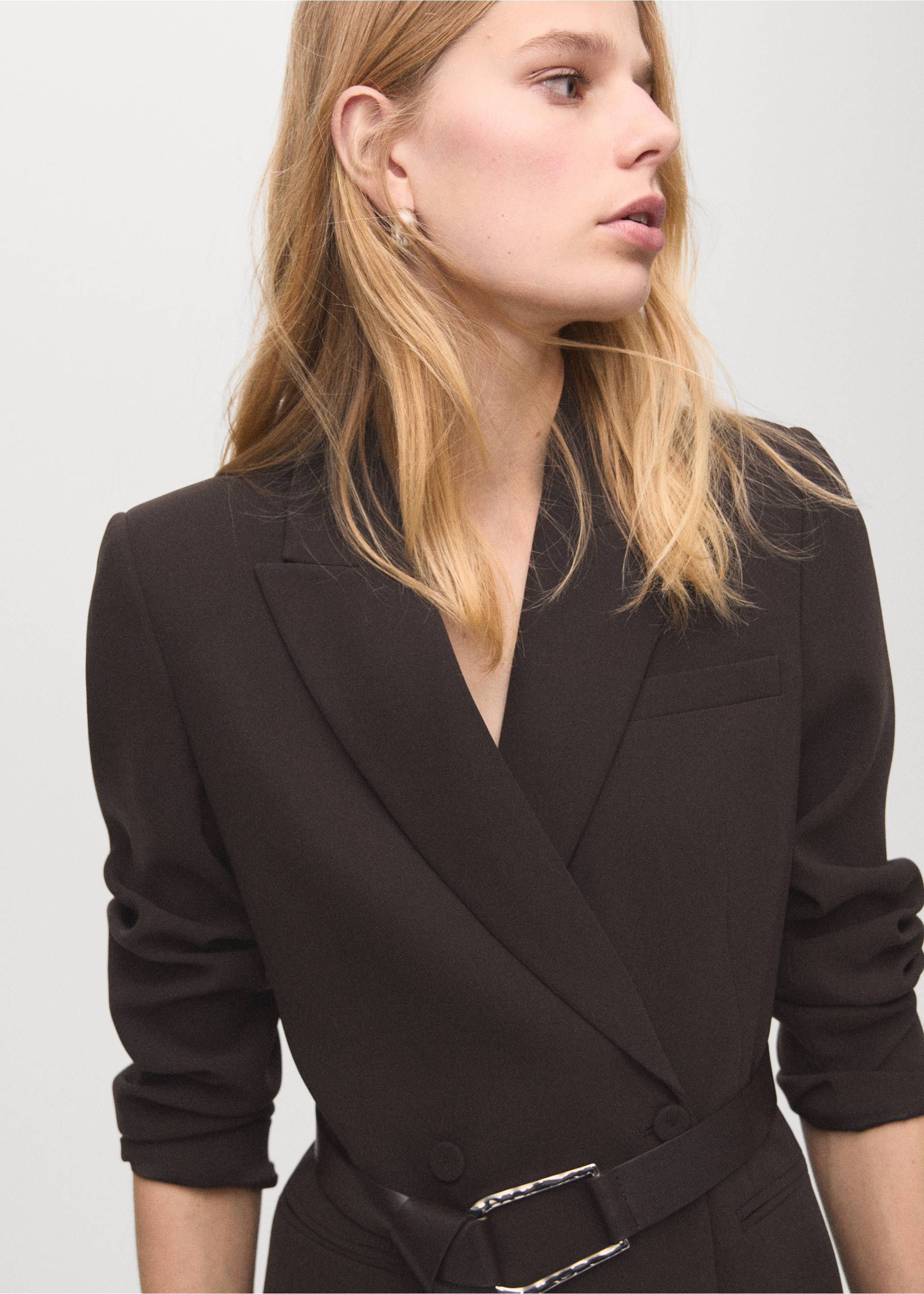 Blazer-style dress with belt - Details of the article 1, Chocolate. Ref: 27061242-00.