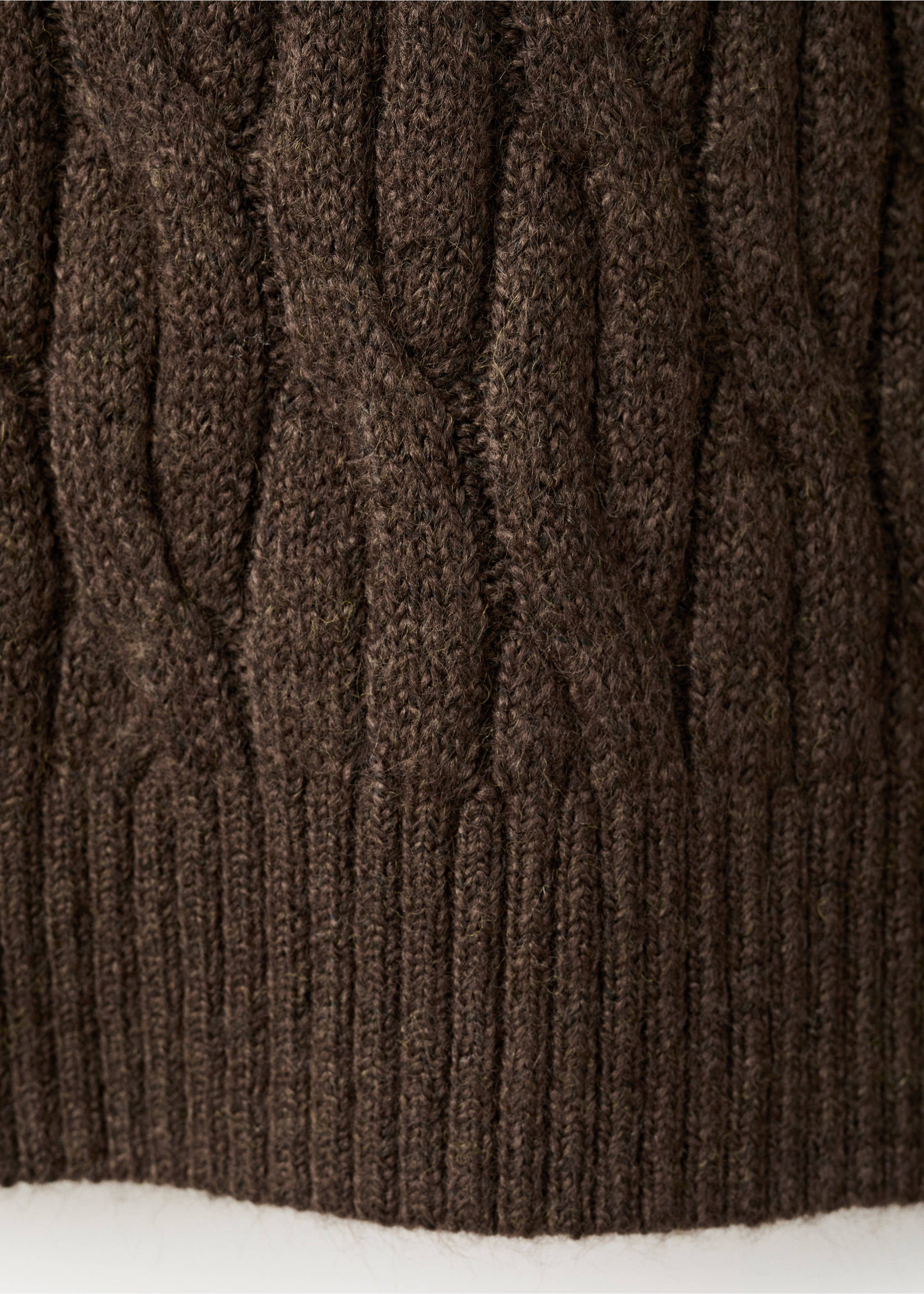 Cable-knit turtleneck sweater - Details of the article 0, Brown. Ref: 27061243-00.