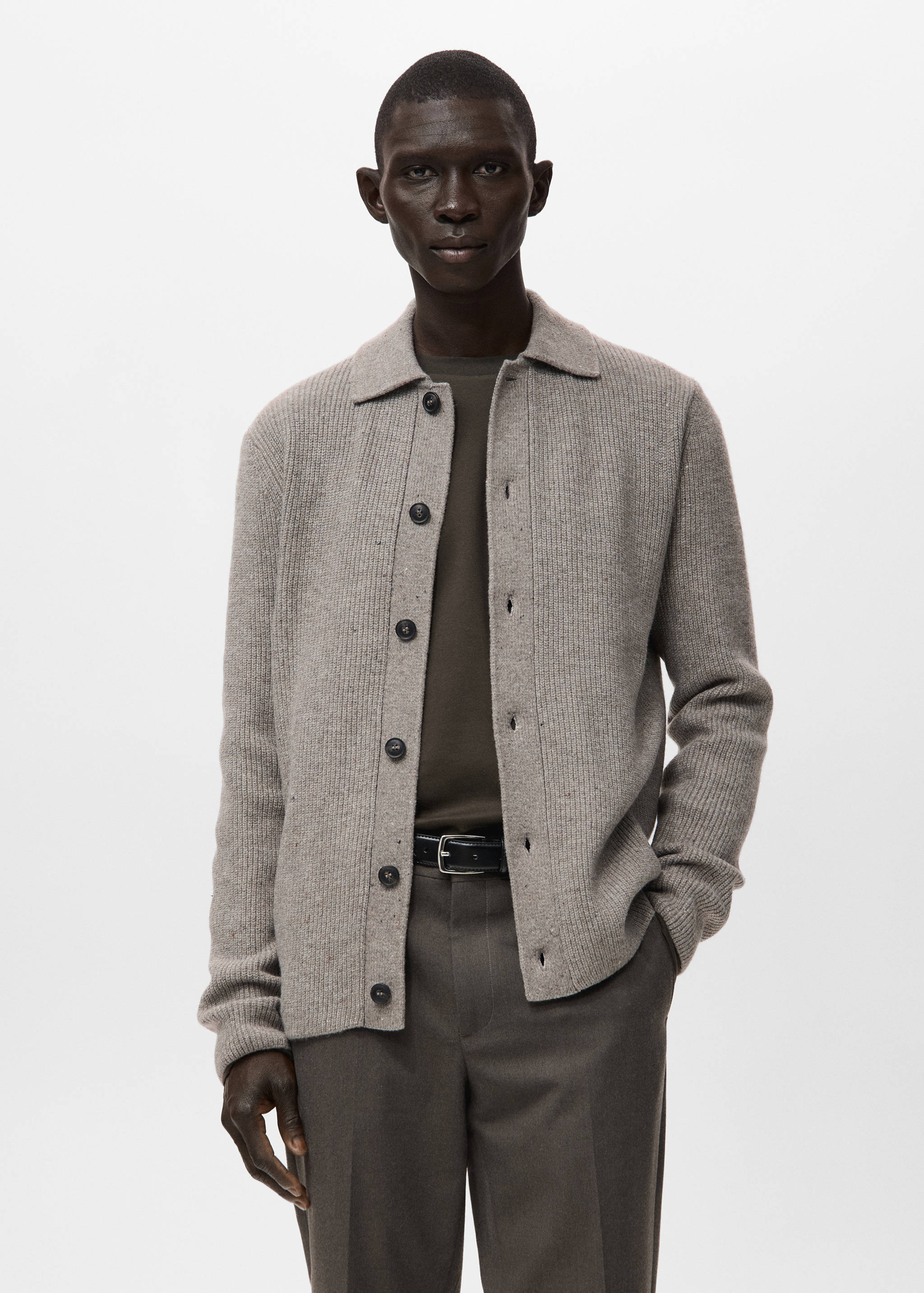 Cárdigan punto canalé - Plano medio