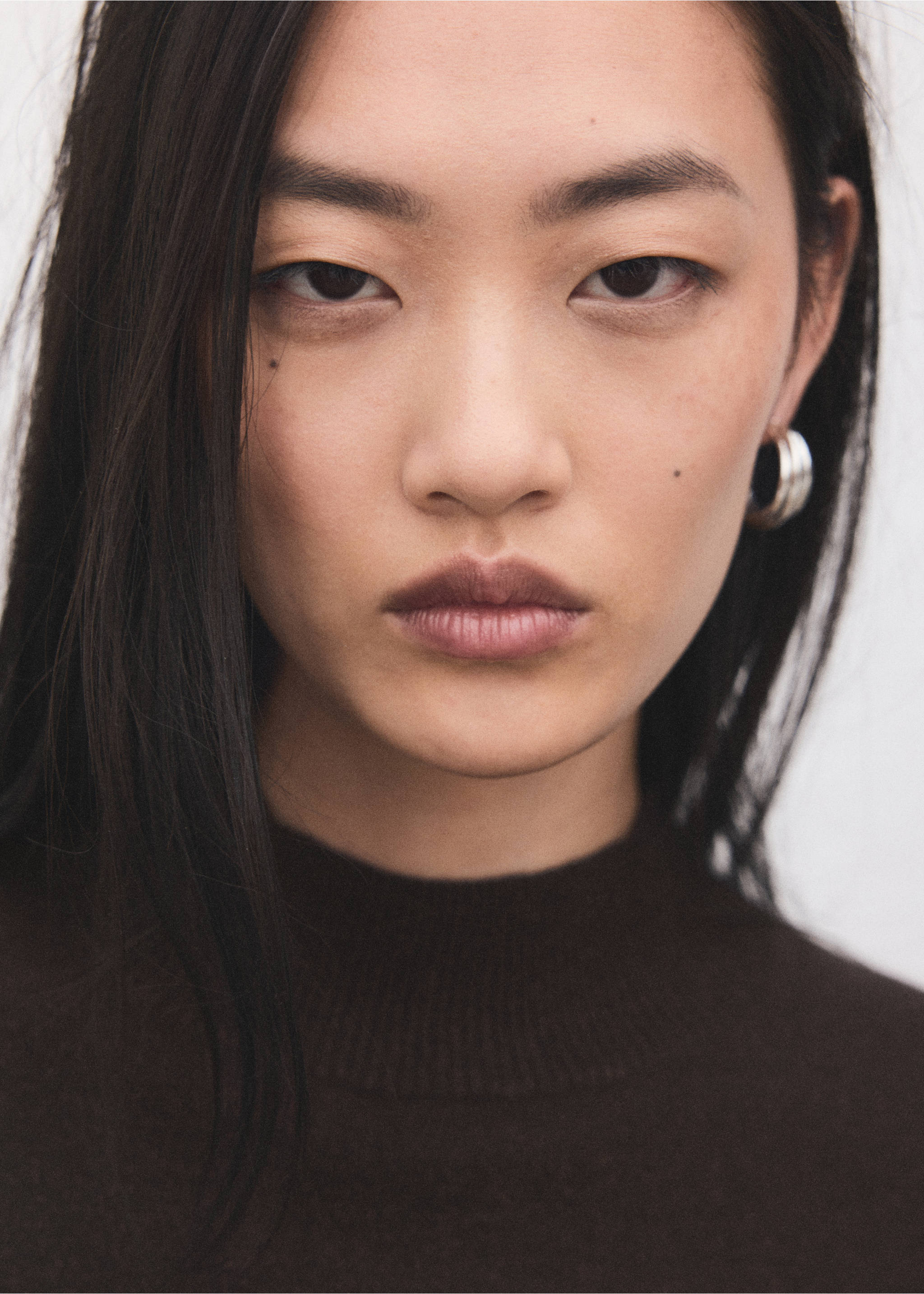 Short-sleeved lurex sweater - Details of the article 1, Chocolate. Ref: 27061262-00.