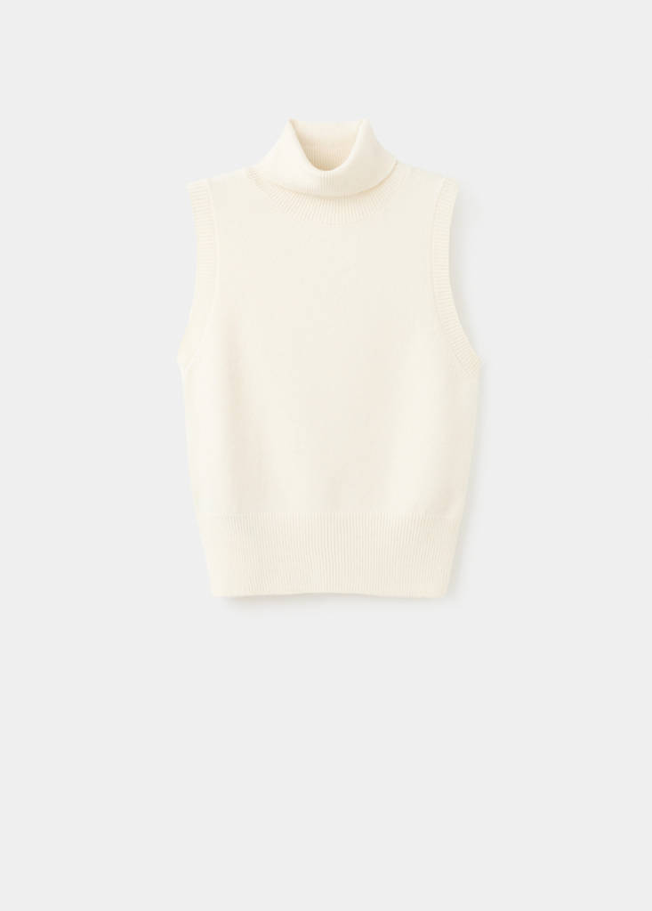Turtleneck knit top — Ecru